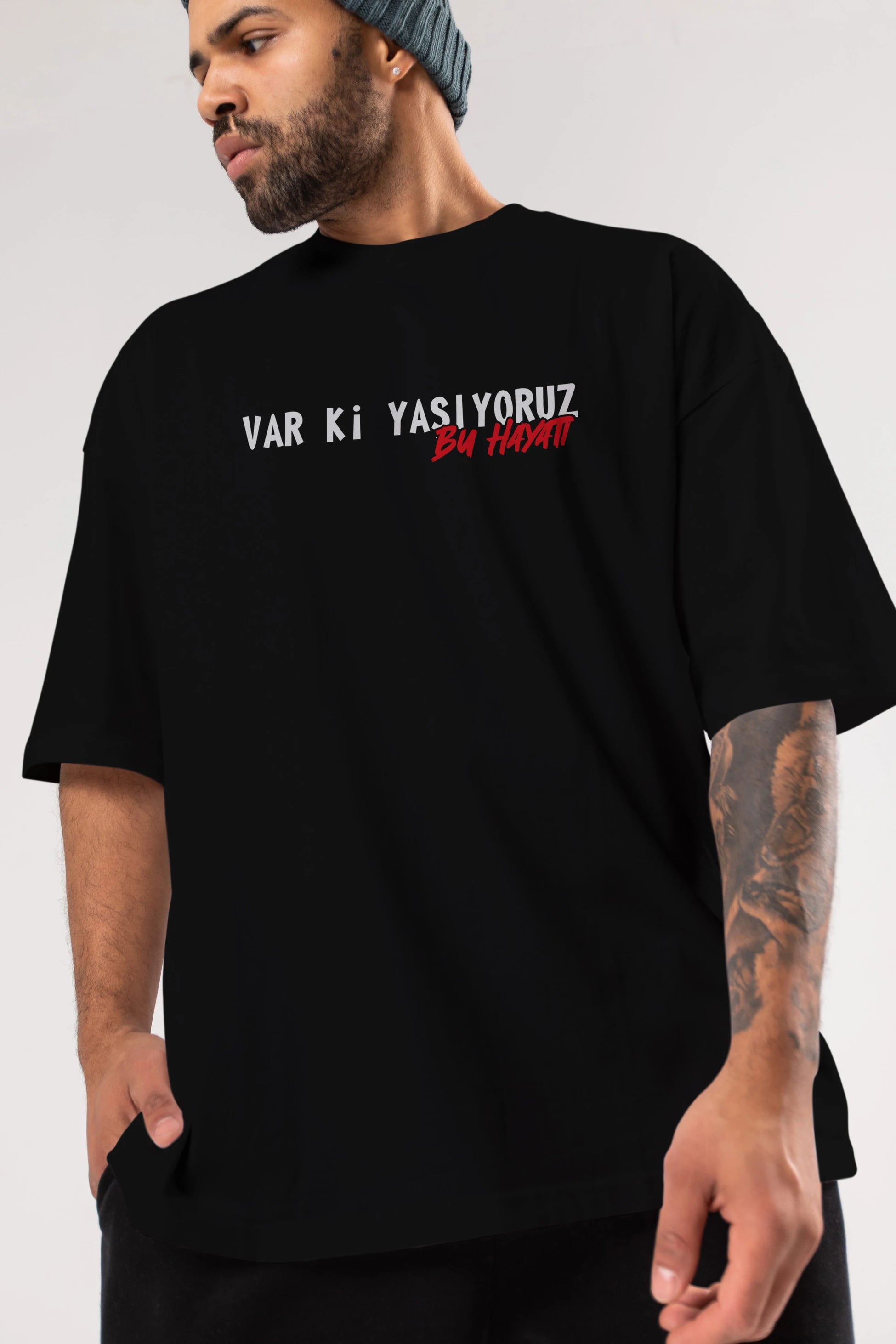Var Ki Yaşıyoruz Bu Hayatı Ön Baskılı Oversize t-shirt %100 pamuk Erkek Kadın Unisex