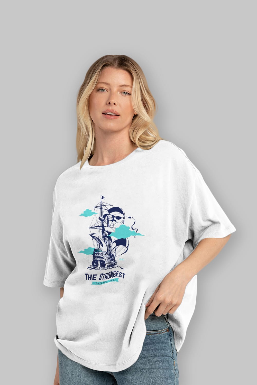 The Strongest Yazılı Ön Baskılı Oversize t-shirt Erkek Kadın Unisex