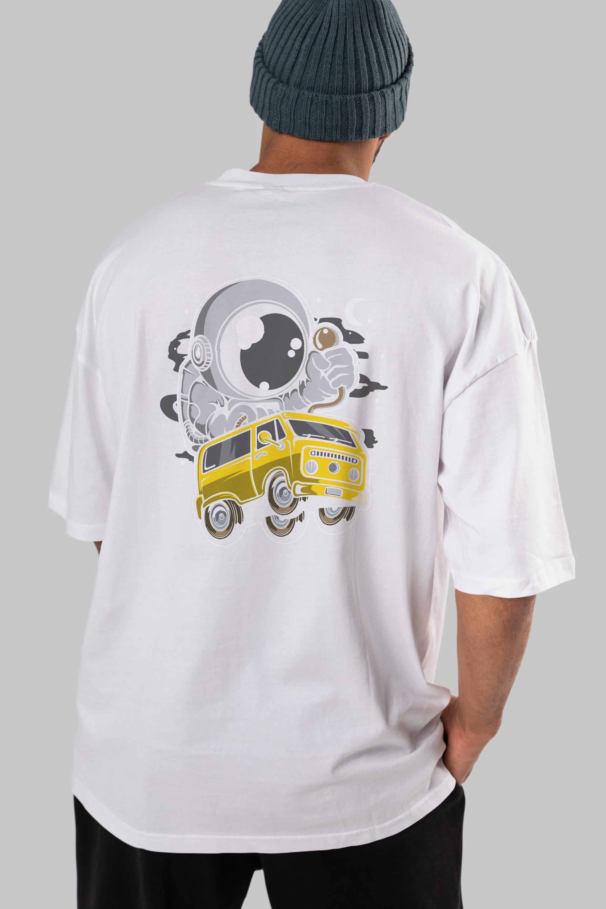 Astronaut Car Racer Arka Baskılı Oversize t-shirt Erkek Kadın Unisex