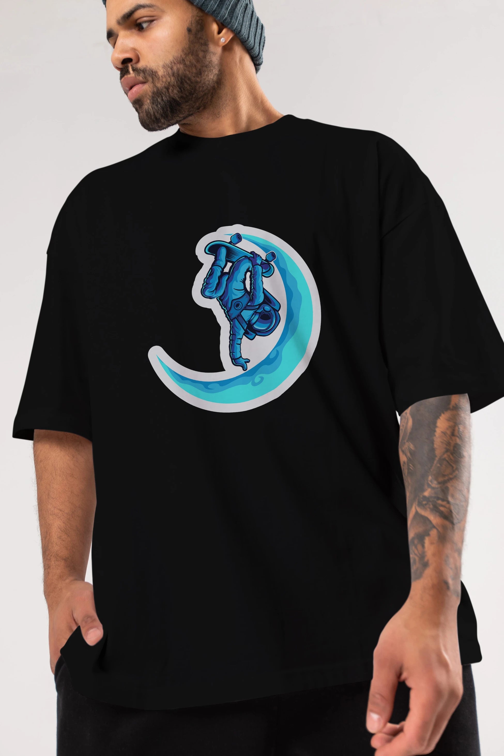 Skating on the moon sticker Ön Baskılı Oversize t-shirt Erkek Kadın Unisex