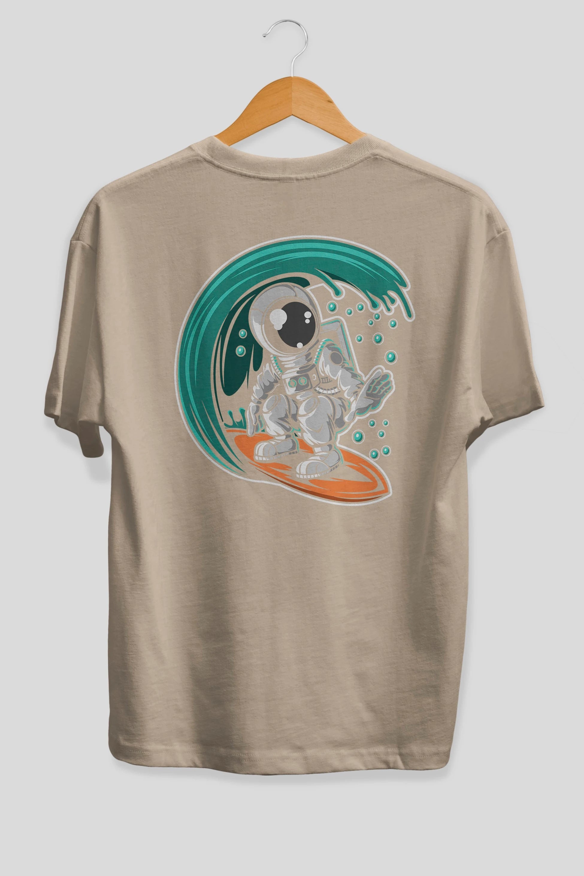 Astronaut Surfing Arka Baskılı Oversize t-shirt Erkek Kadın Unisex