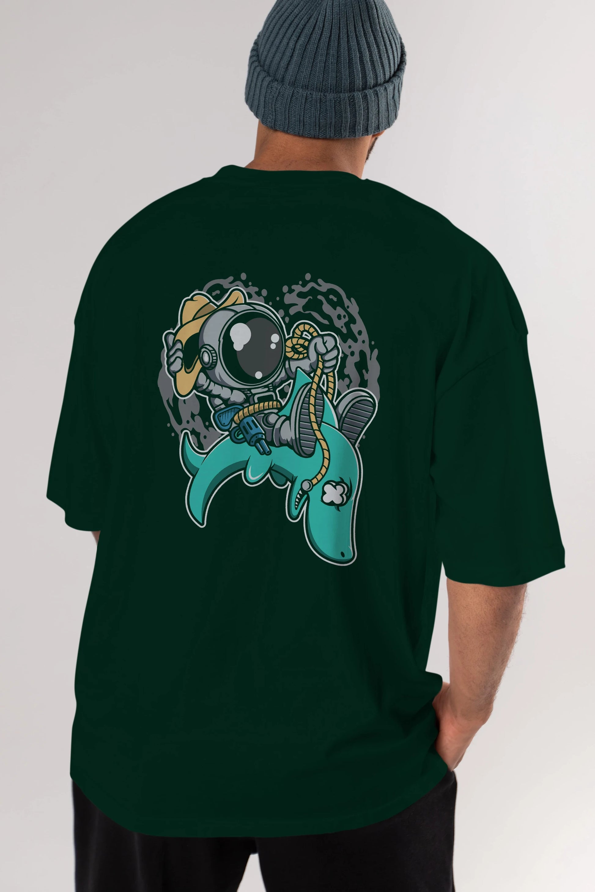 Astronaut Riding Shark Arka Baskılı Oversize t-shirt Erkek Kadın Unisex