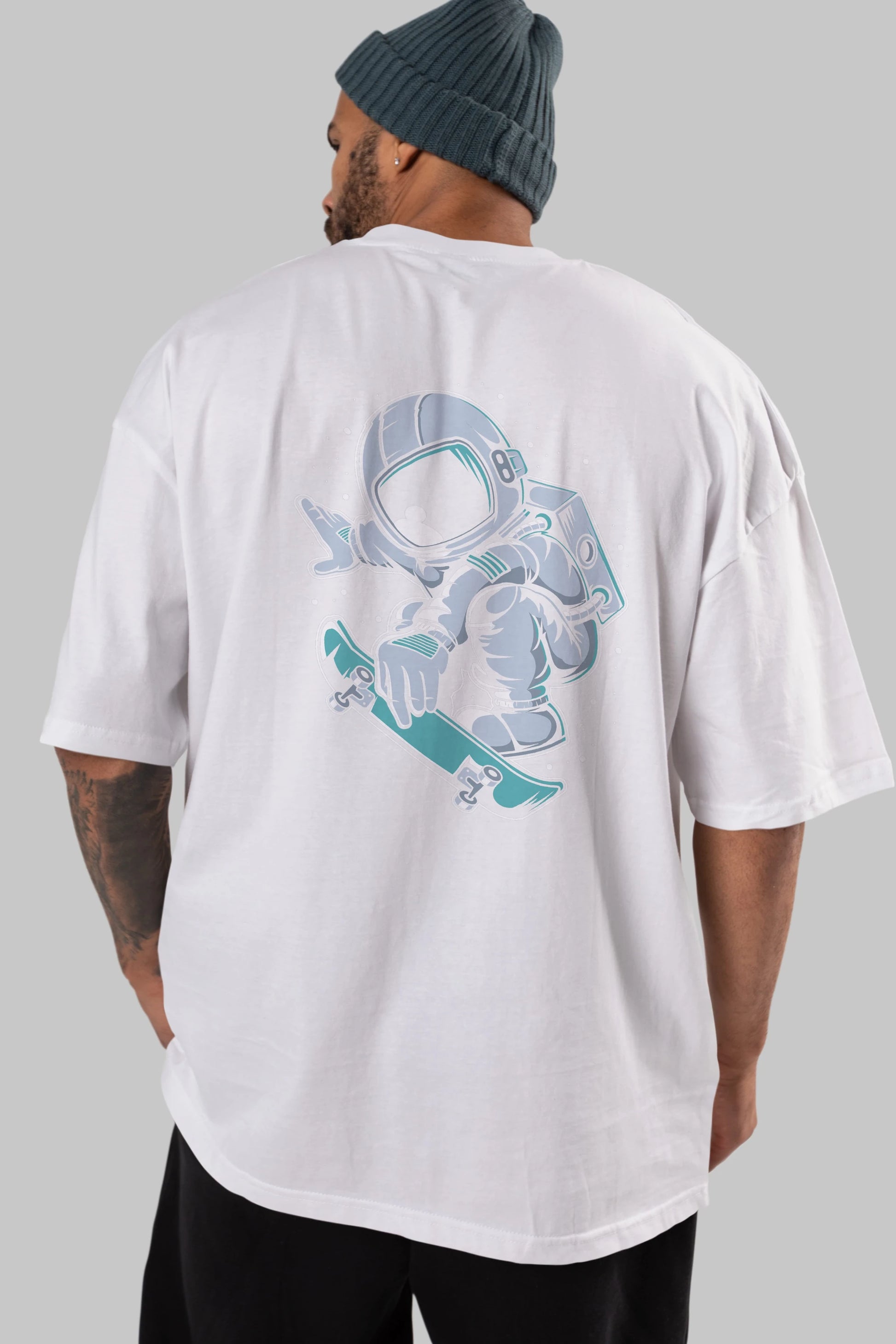 Astronaut Skateboard Jump Arka Baskılı Oversize t-shirt Erkek Kadın Unisex