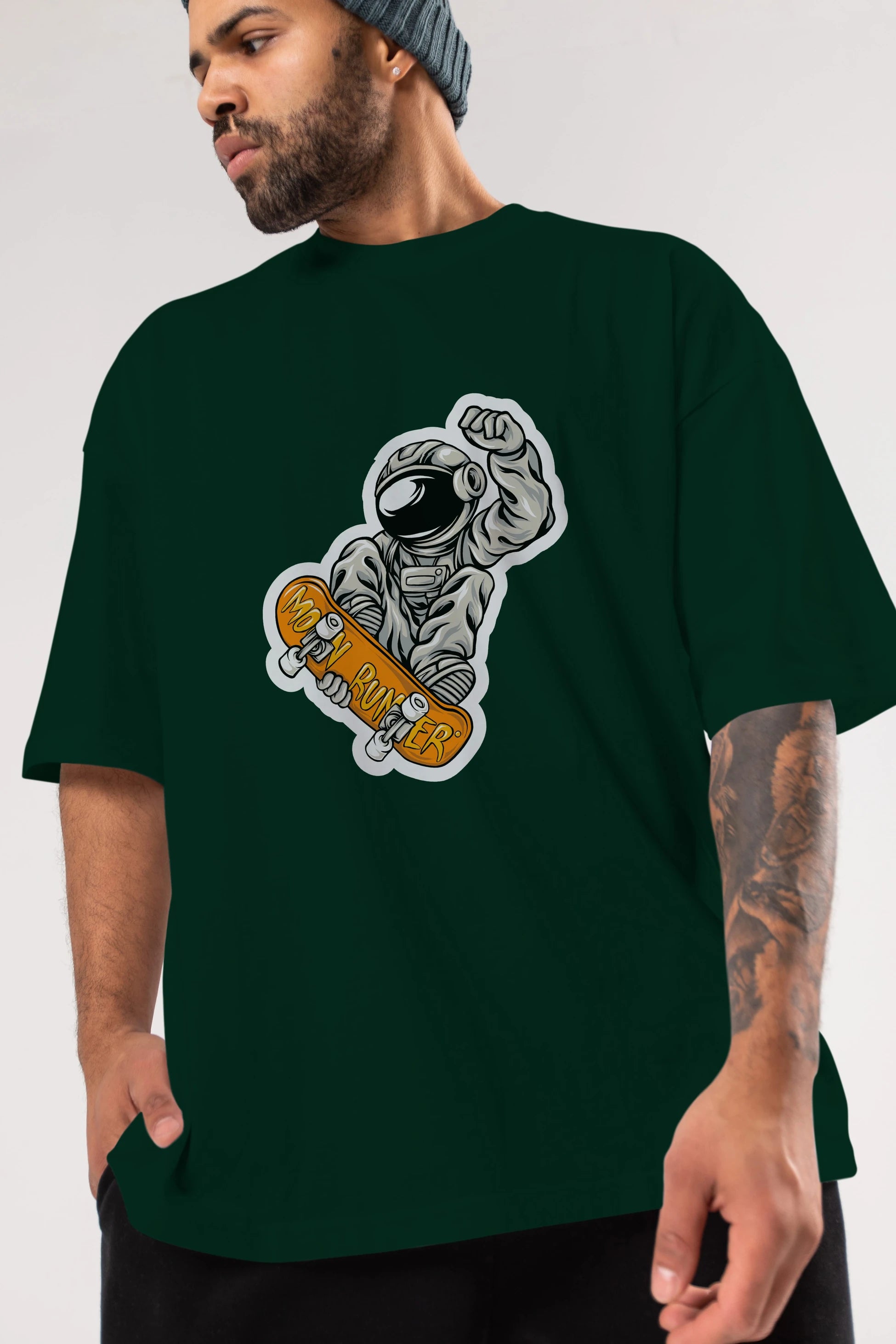 Moon Runner Sticker Ön Baskılı Oversize t-shirt Erkek Kadın Unisex