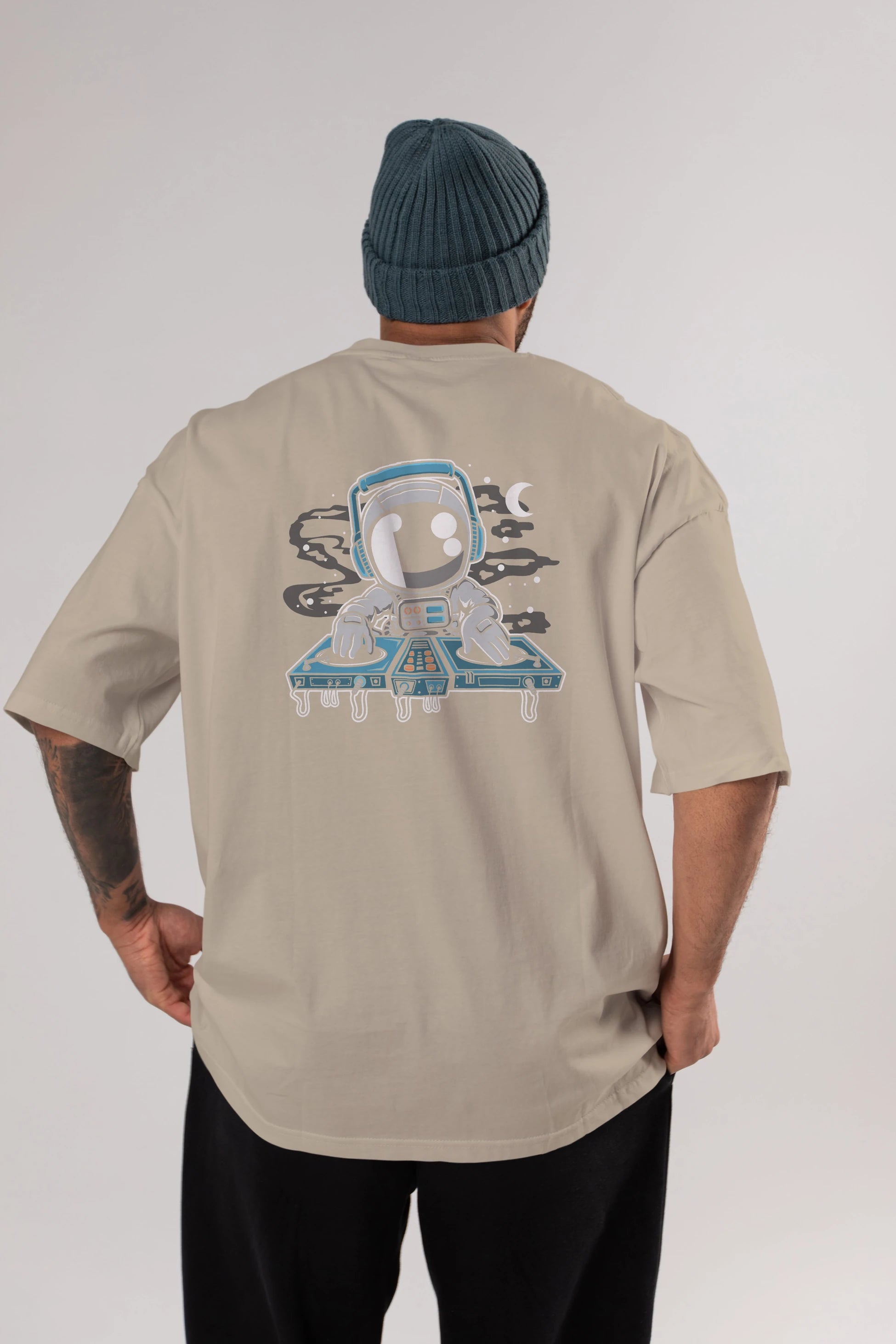 Astronaut Turntable Arka Baskılı Oversize t-shirt Erkek Kadın Unisex