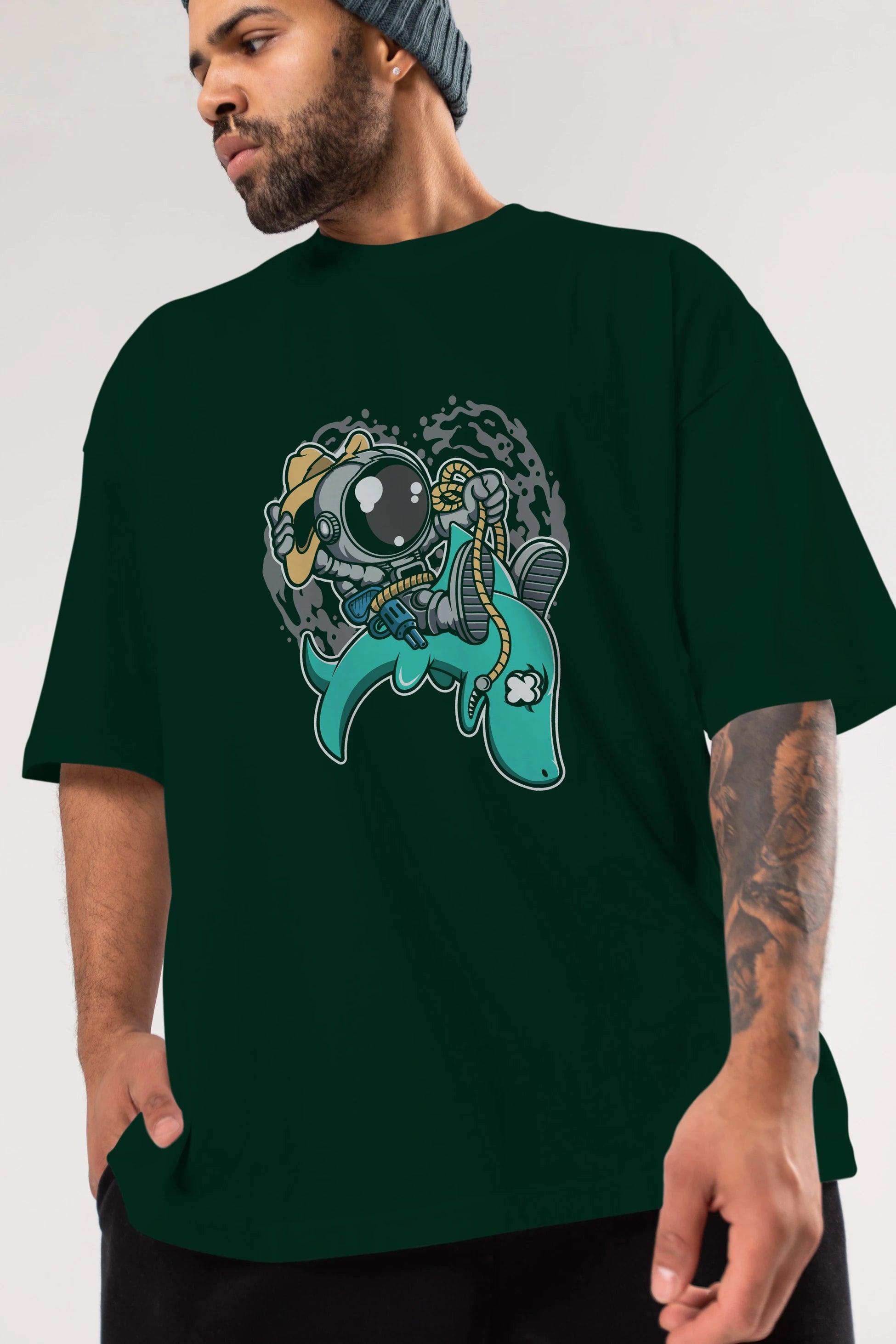Astronaut Riding Shark Ön Baskılı Oversize t-shirt Erkek Kadın Unisex
