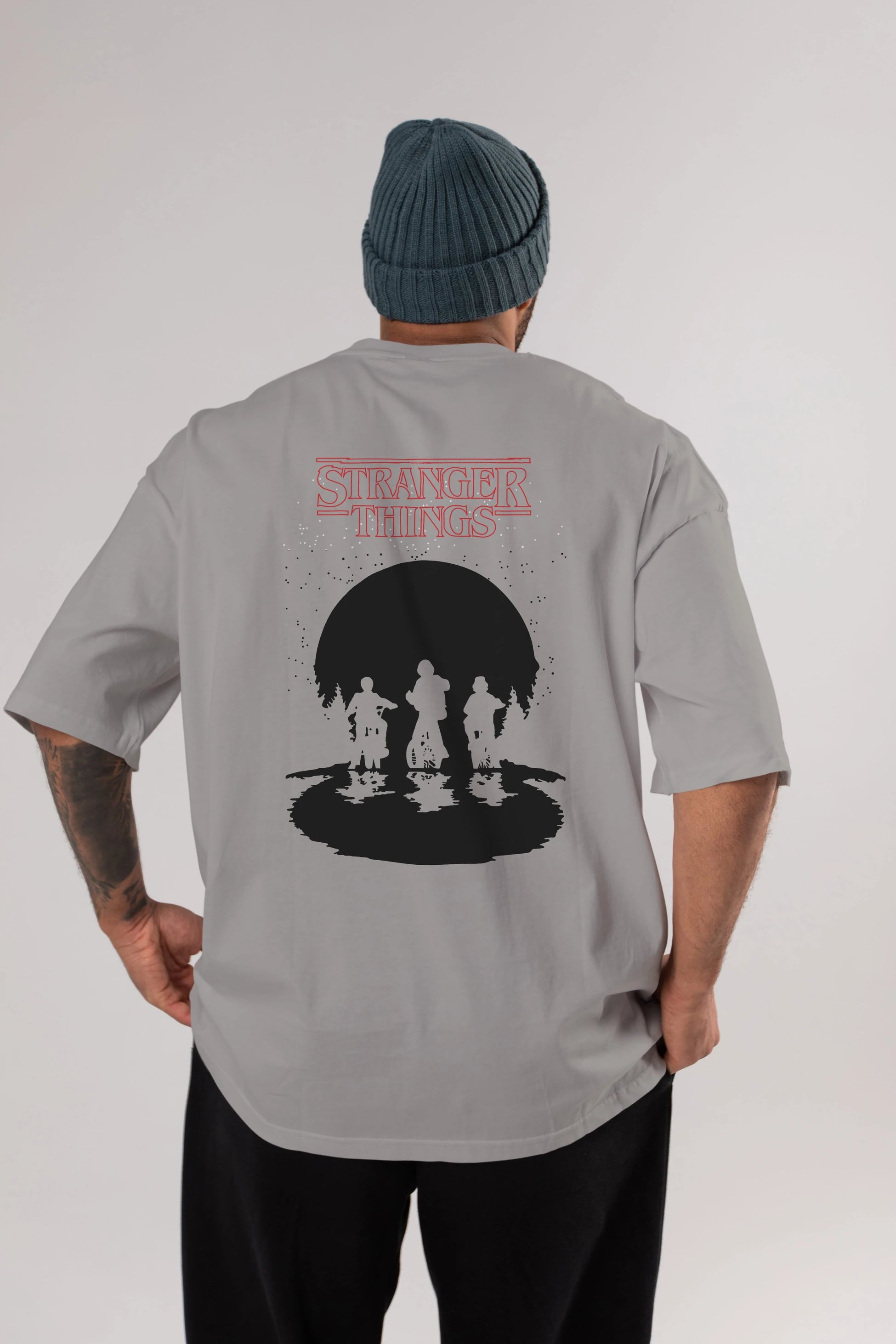 Stranger Things Arka Baskılı Oversize t-shirt Erkek Kadın Unisex %100 Pamuk Bisiklet Yaka tişort