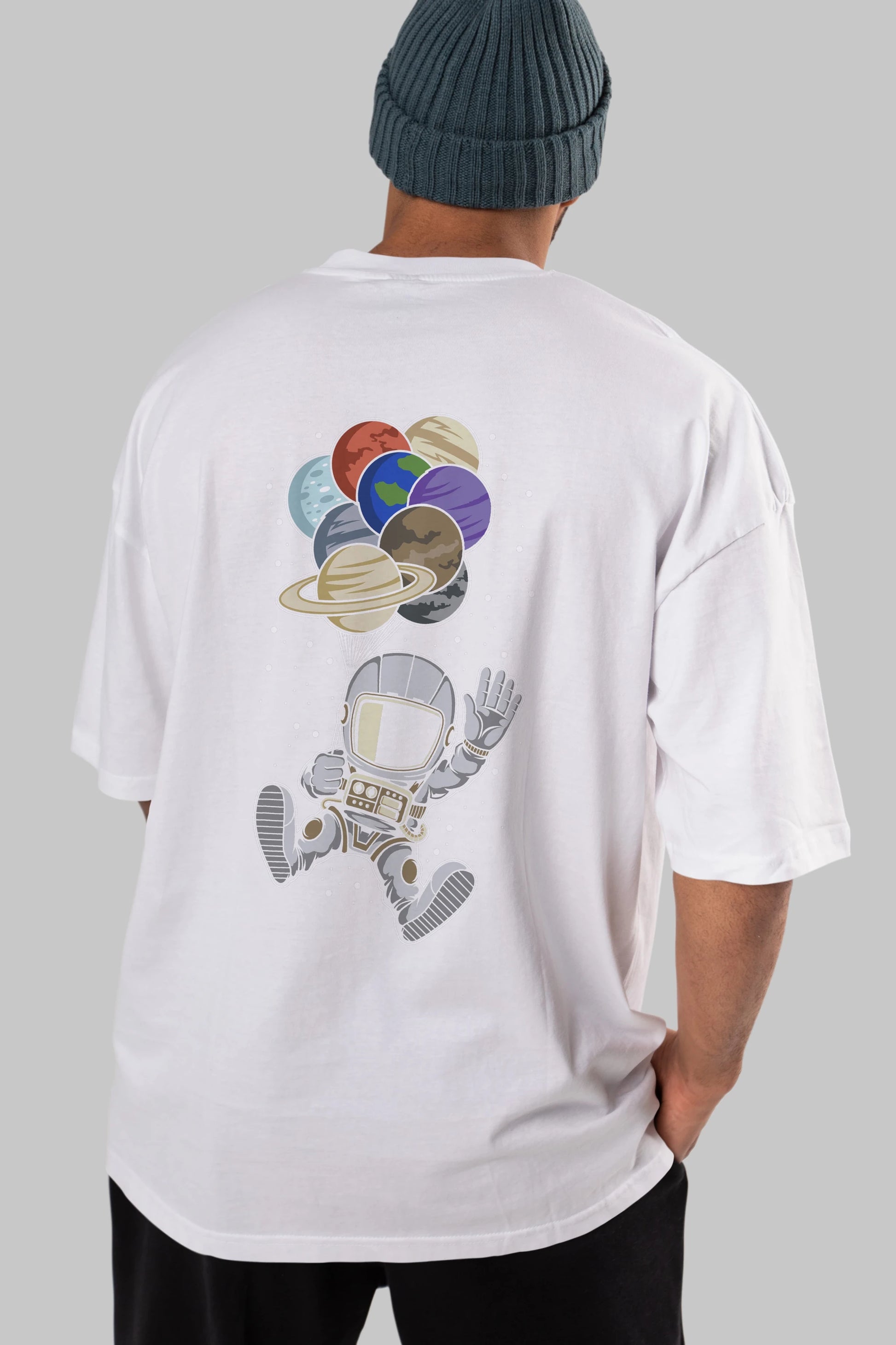 Astronaut Baloon Planets Arka Baskılı Oversize t-shirt Erkek Kadın Unisex