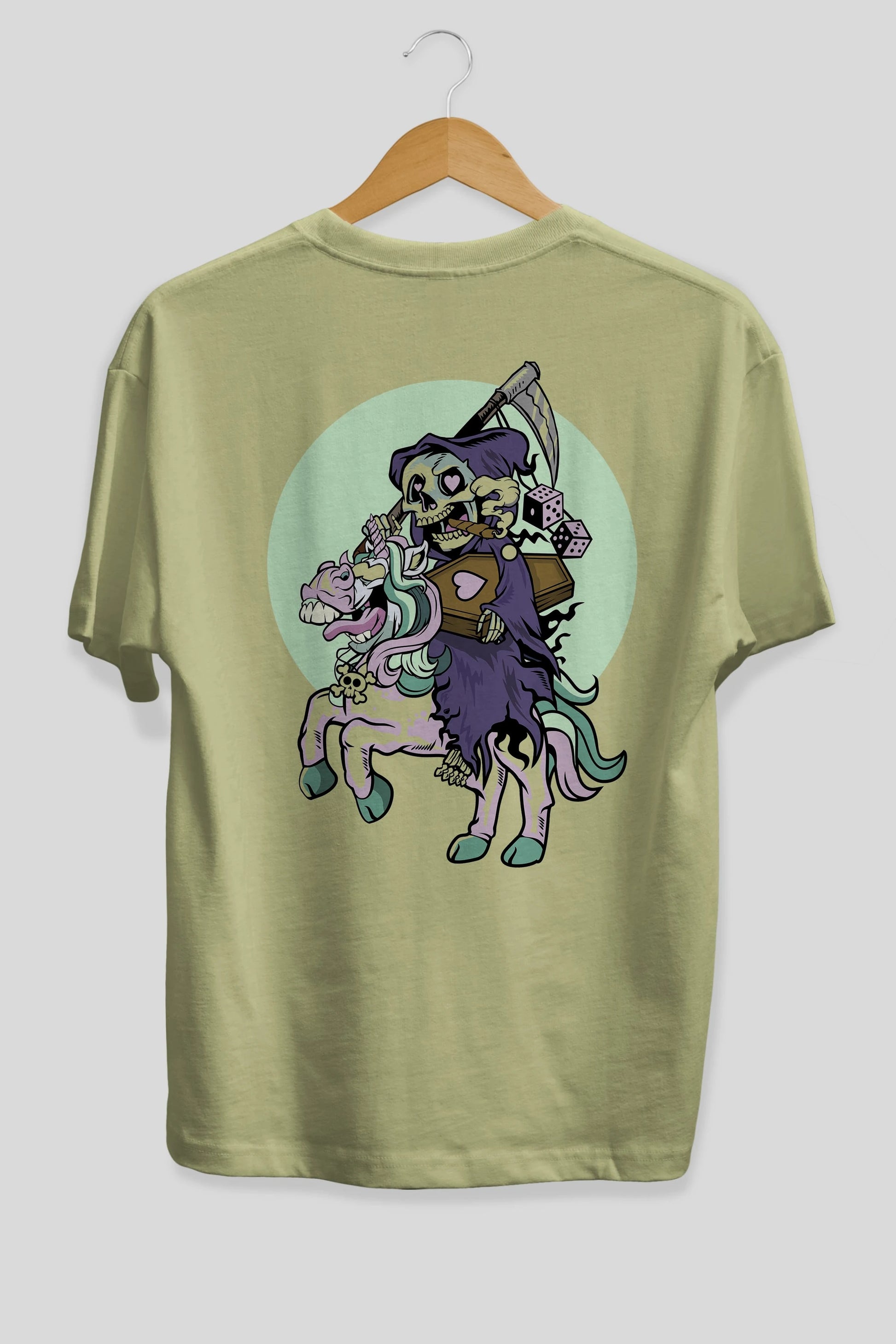 Grim Reaper Riding Unicorn Arka Baskılı Oversize t-shirt Erkek Kadın Unisex %100 Pamuk tişort