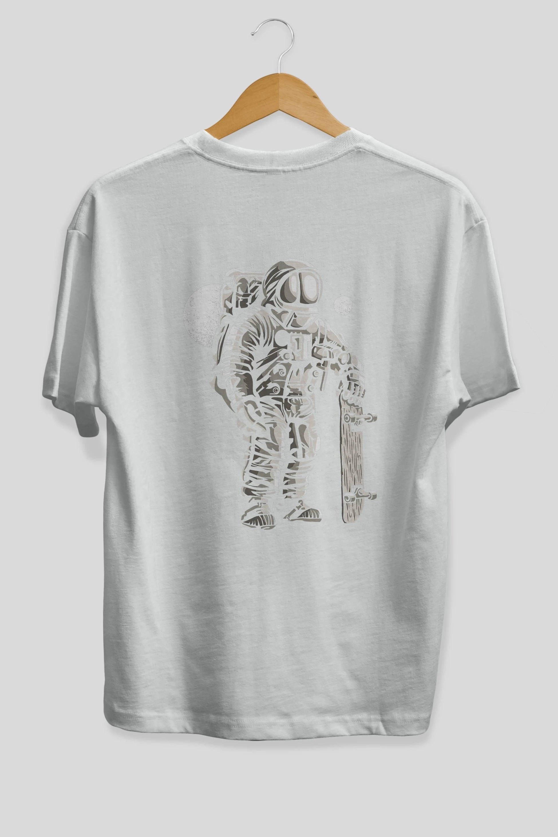 Astronaut Skater Arka Baskılı Oversize t-shirt Erkek Kadın Unisex %100 Pamuk