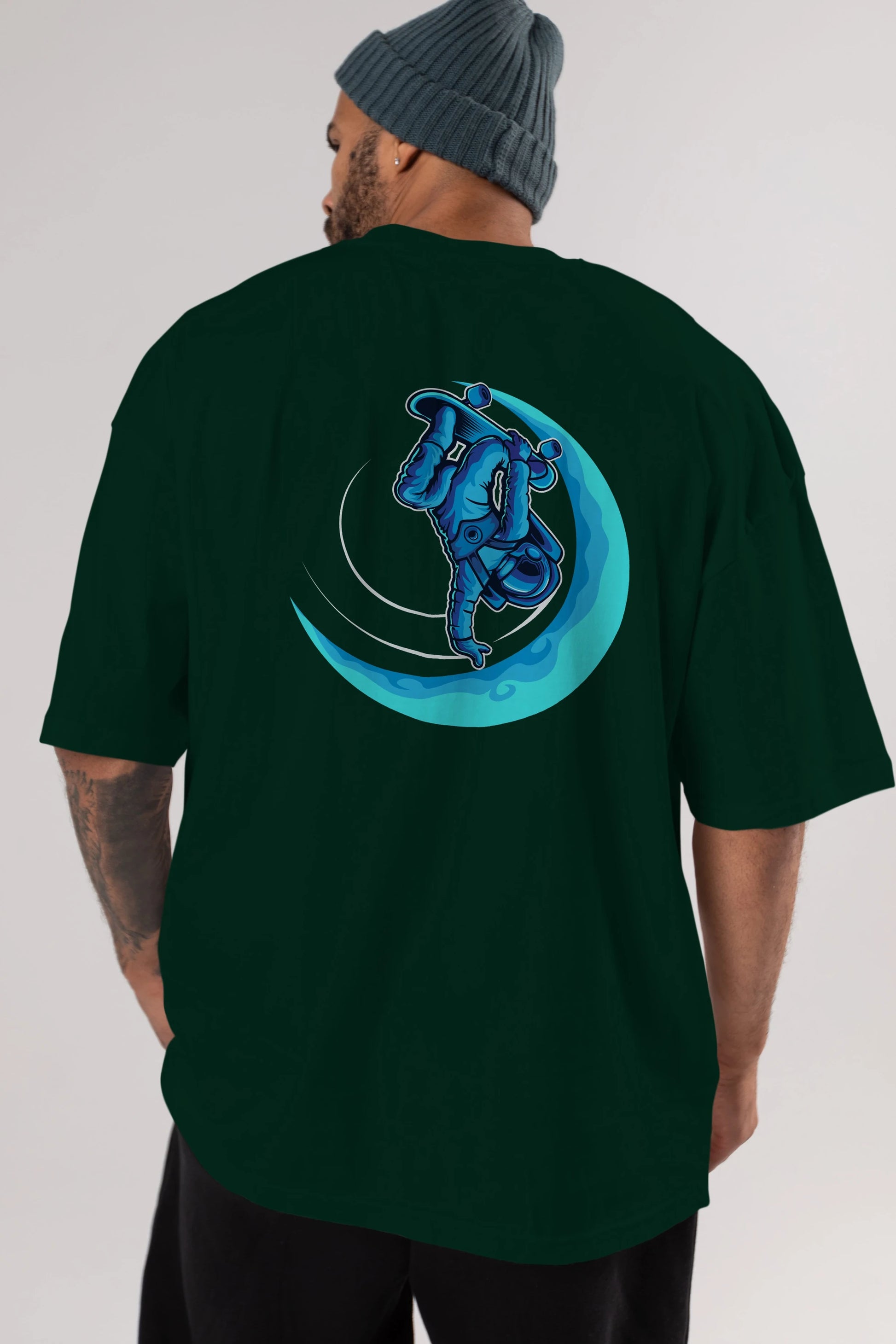 Skating on the moon Arka Baskılı Oversize t-shirt Erkek Kadın Unisex