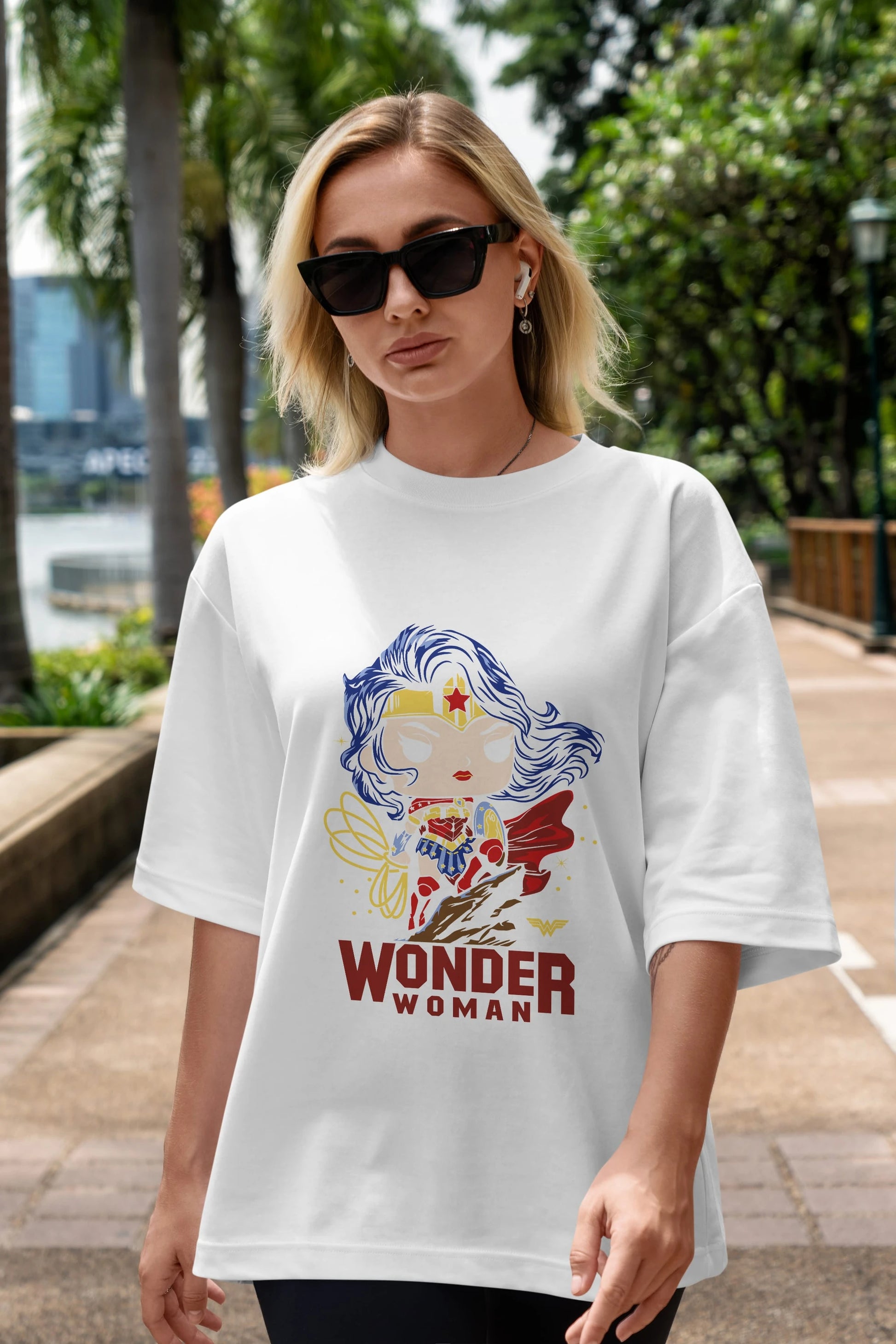 Wonder Woman (2) Ön Baskılı Oversize t-shirt Erkek Kadın Unisex %100 Pamuk Bisiklet Yaka tişort