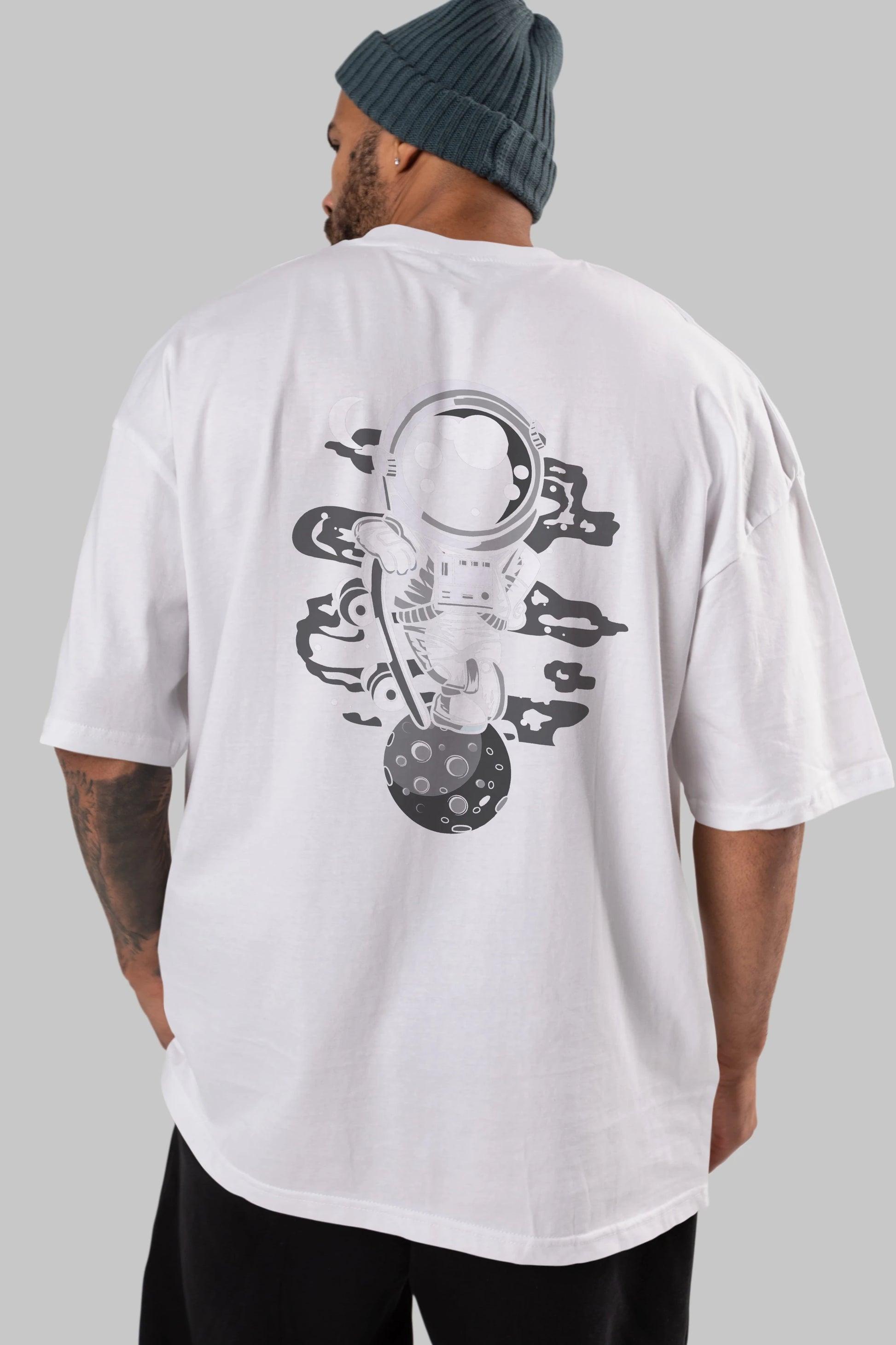 Astronaut Skater Boy Arka Baskılı Oversize t-shirt Erkek Kadın Unisex