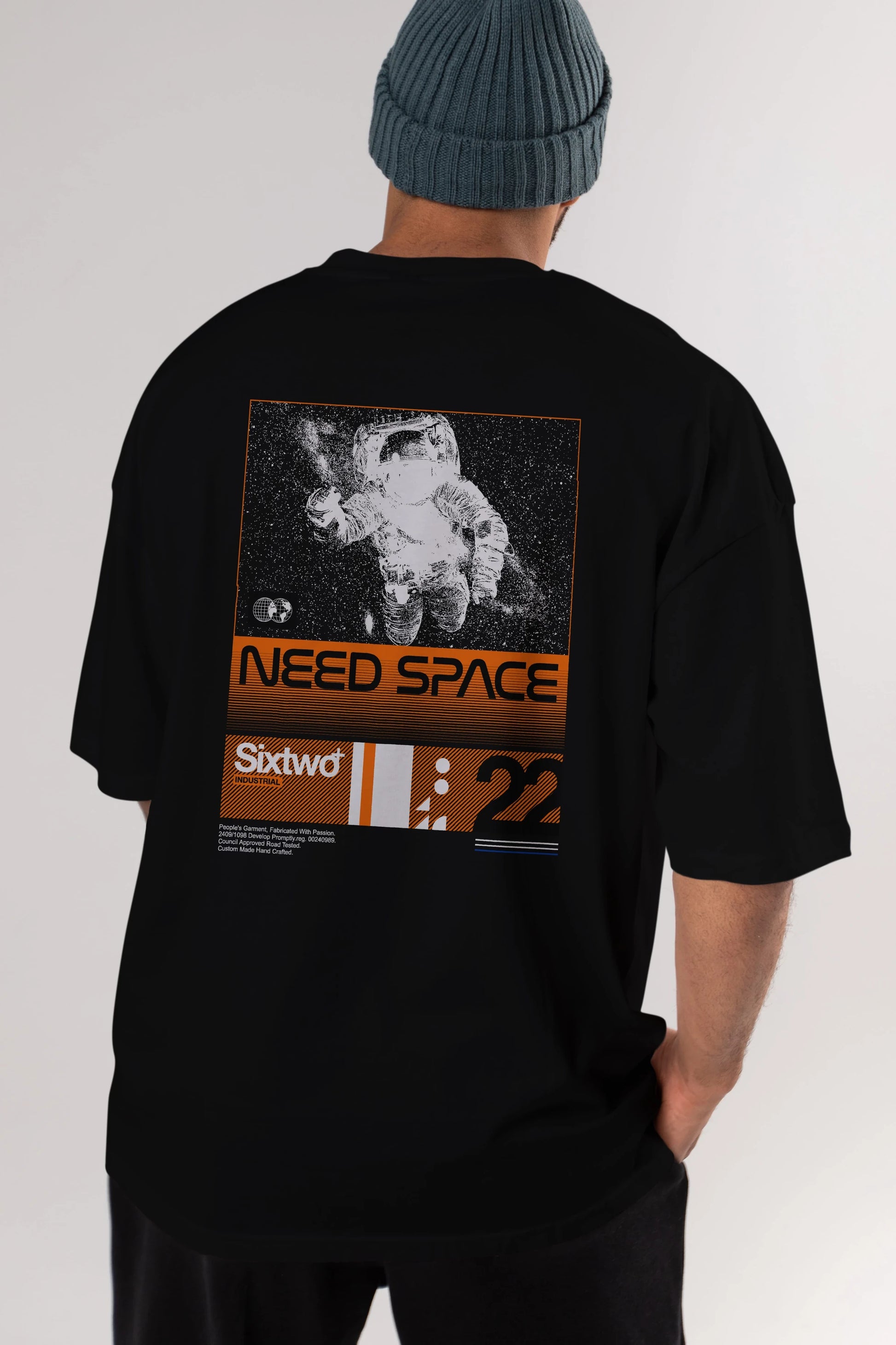 Need Space Arka Baskılı Oversize t-shirt Erkek Kadın Unisex