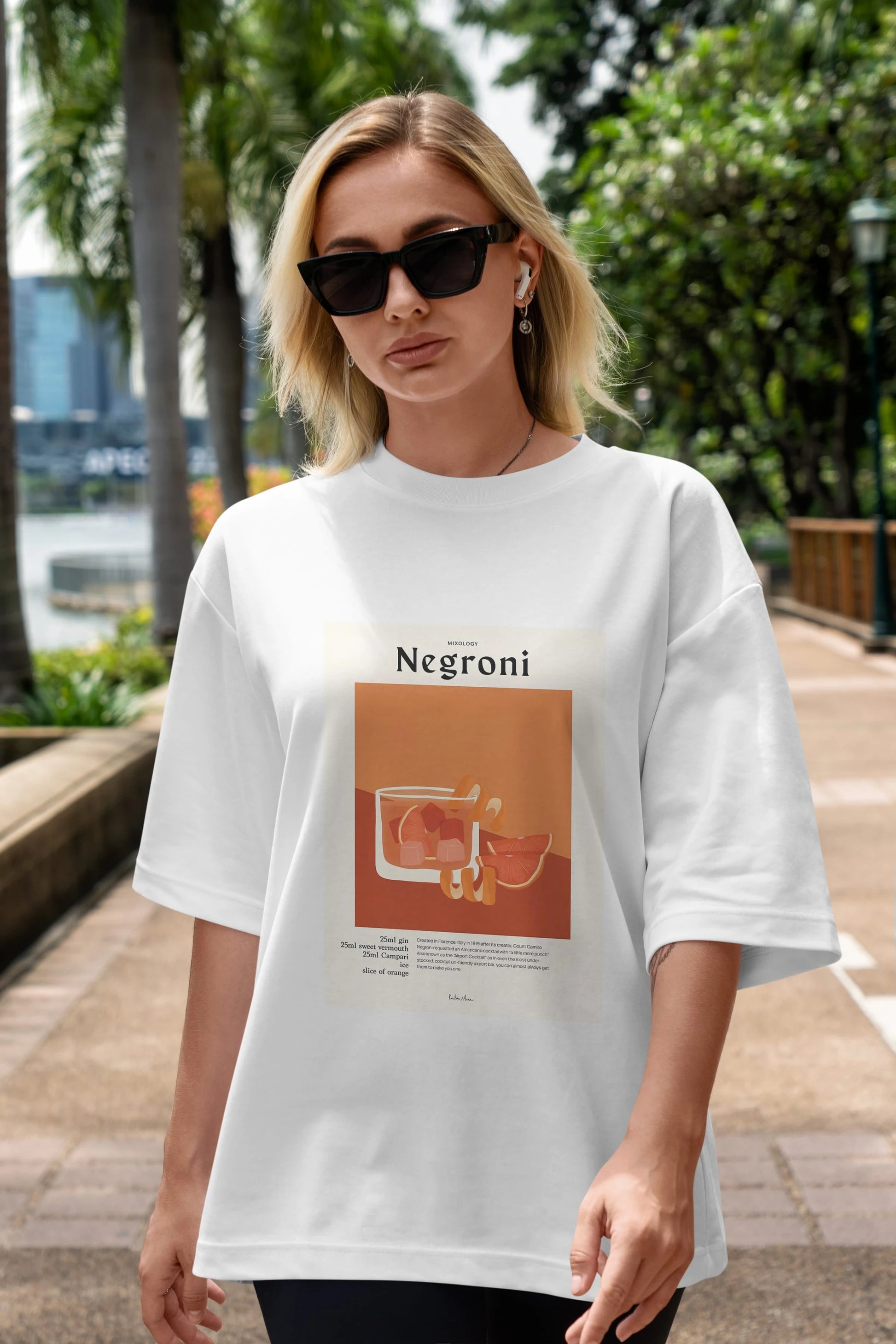 Mixology Negroni Ön Baskılı Oversize t-shirt Erkek Kadın Unisex %100 Pamuk Bisiklet Yaka tişort
