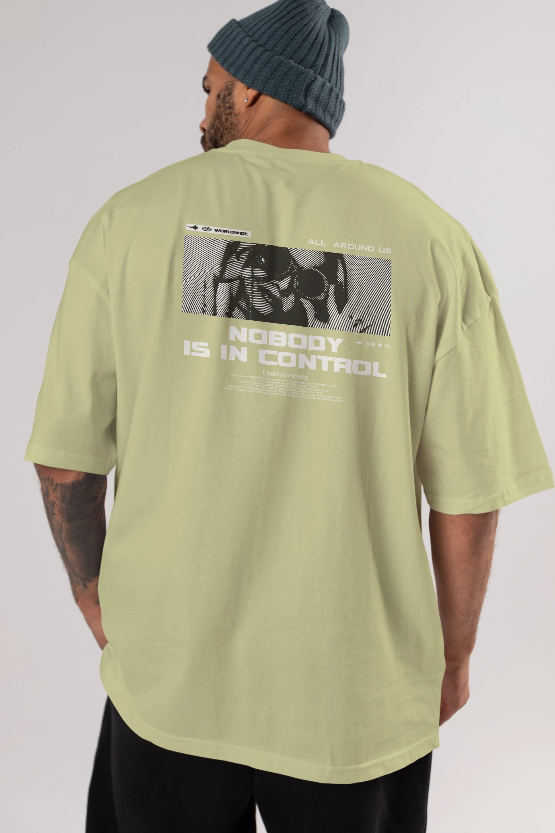 Nobody is in Control Arka Baskılı Oversize t-shirt Erkek Kadın Unisex