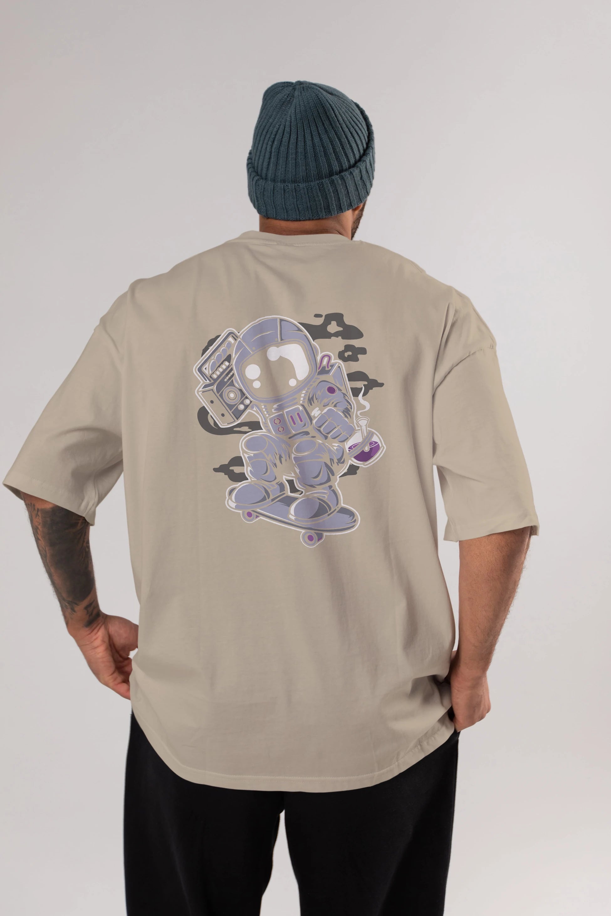 Astroanut Skater Boombox Arka Baskılı Oversize t-shirt Erkek Kadın Unisex