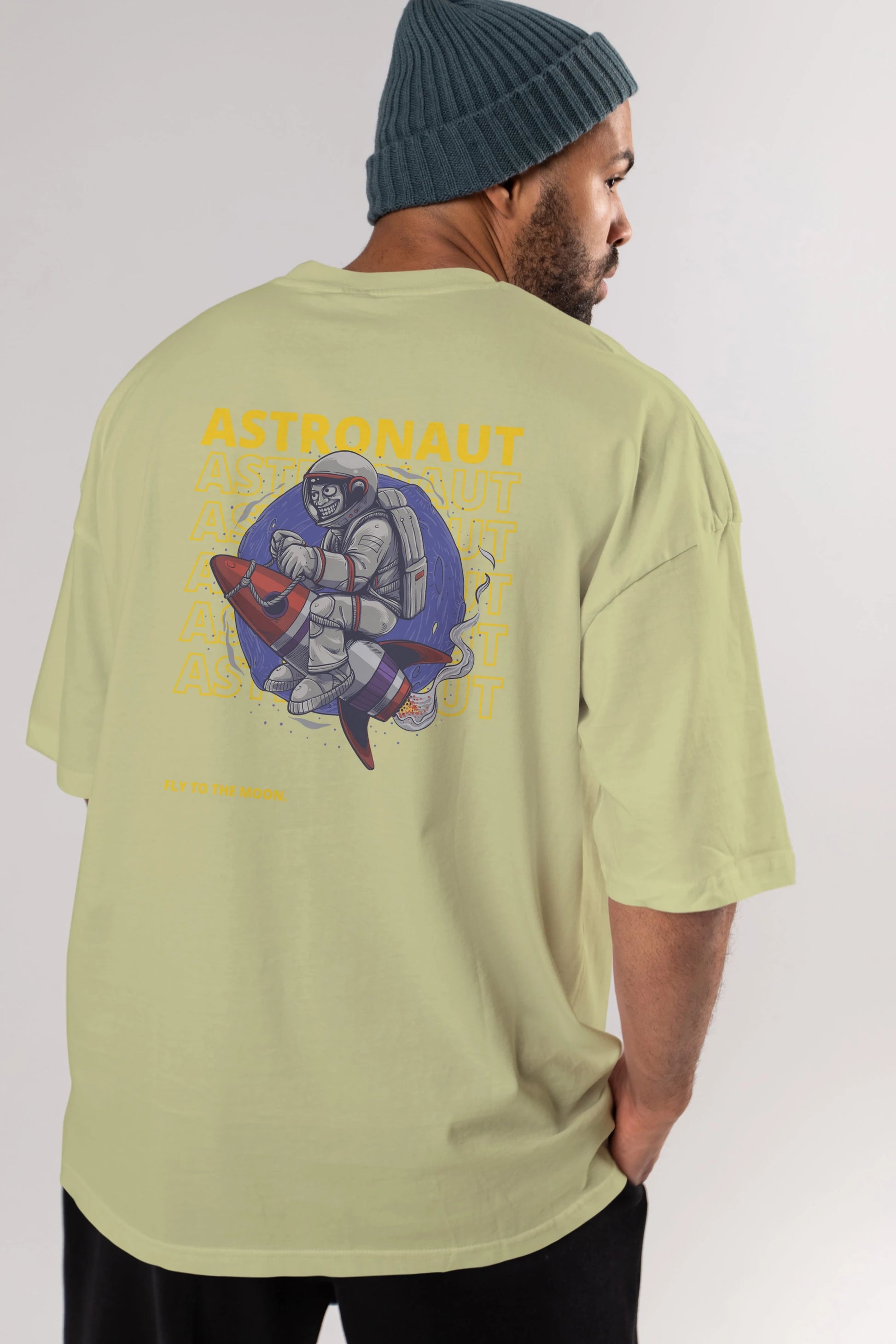 Astronaut Fly to the Moon Yazılı Arka Baskılı Oversize t-shirt Erkek Kadın Unisex