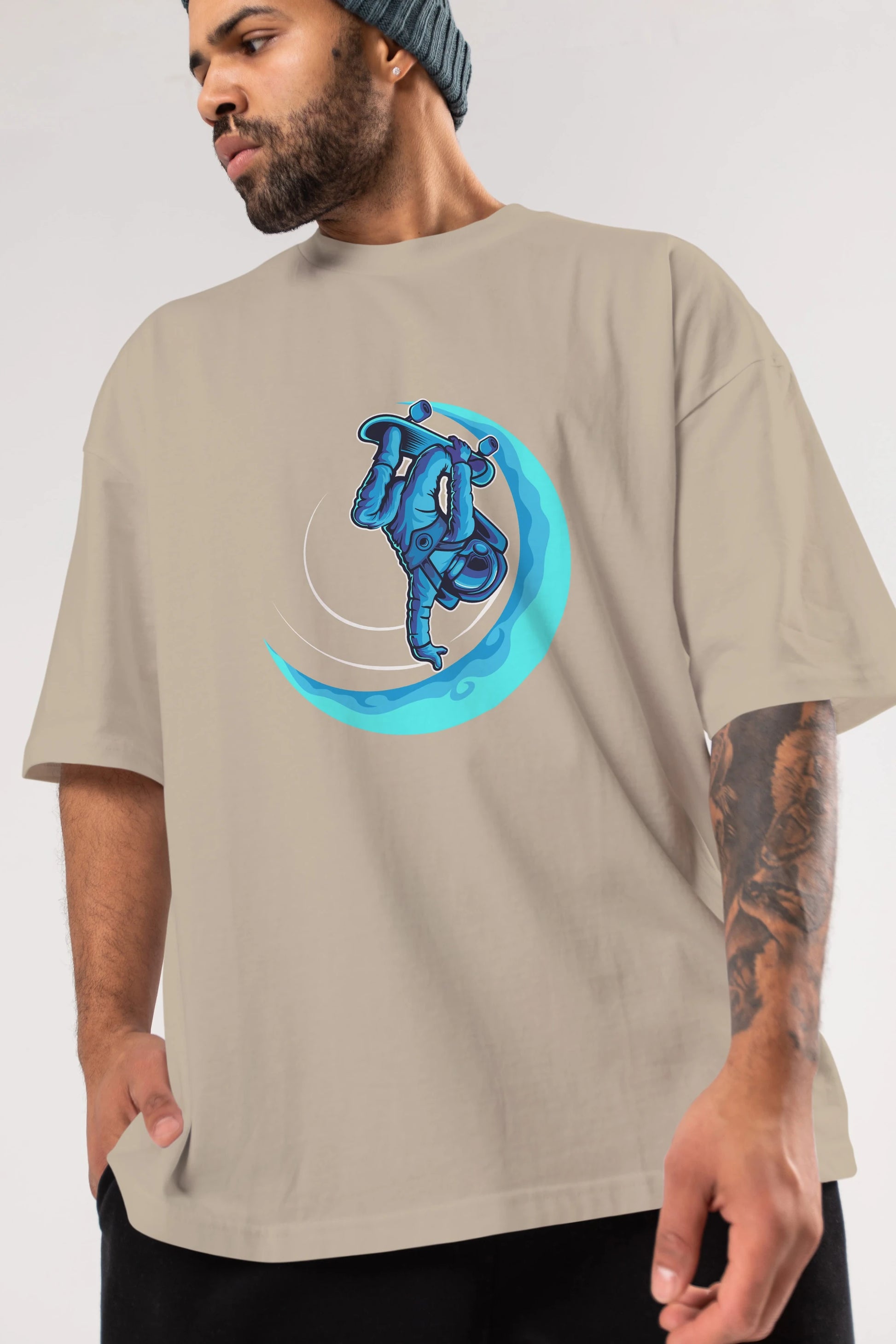 Skating on the moon Ön Baskılı Oversize t-shirt Erkek Kadın Unisex