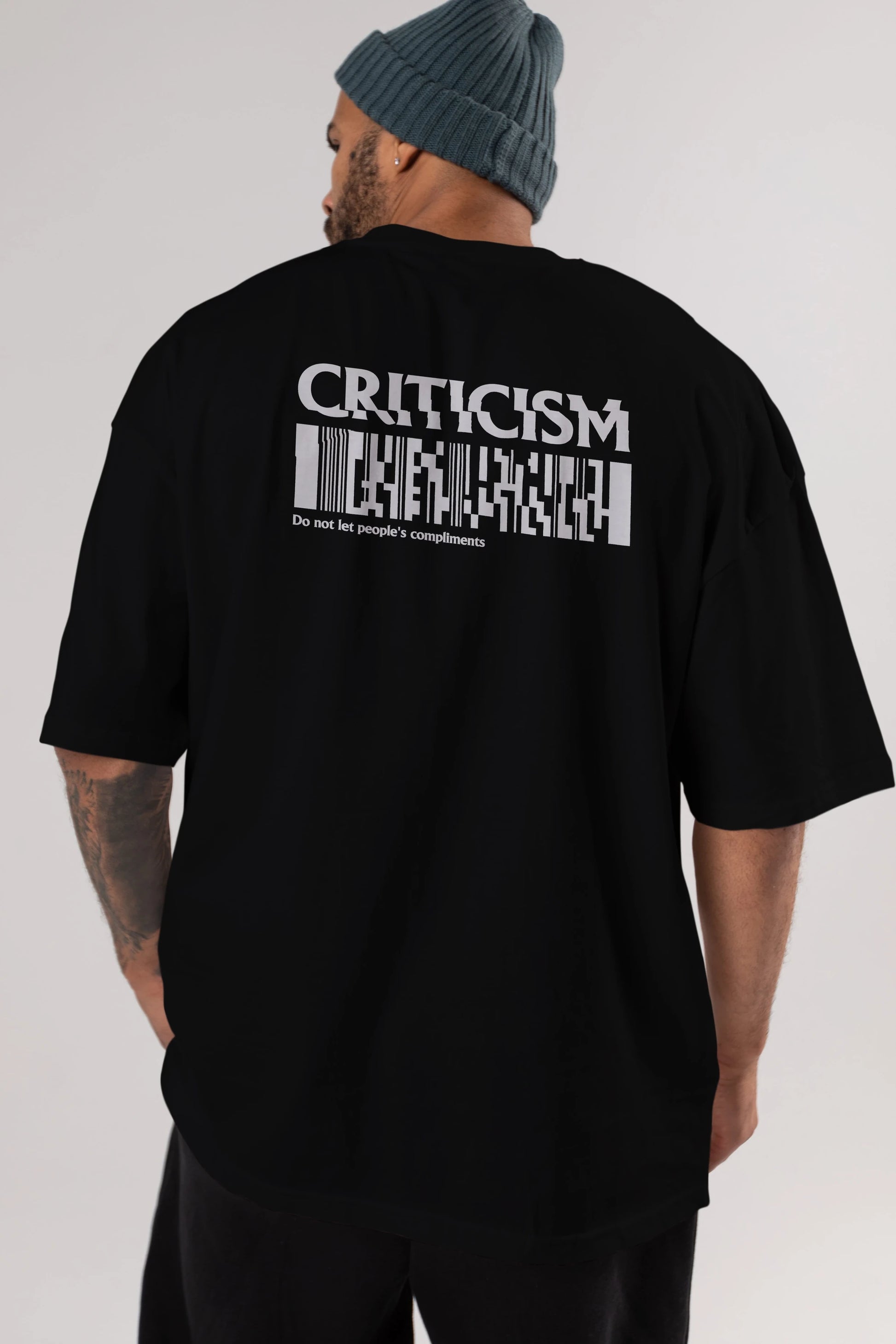 Criticism Streetwear Arka Baskılı Oversize t-shirt Erkek Kadın Unisex