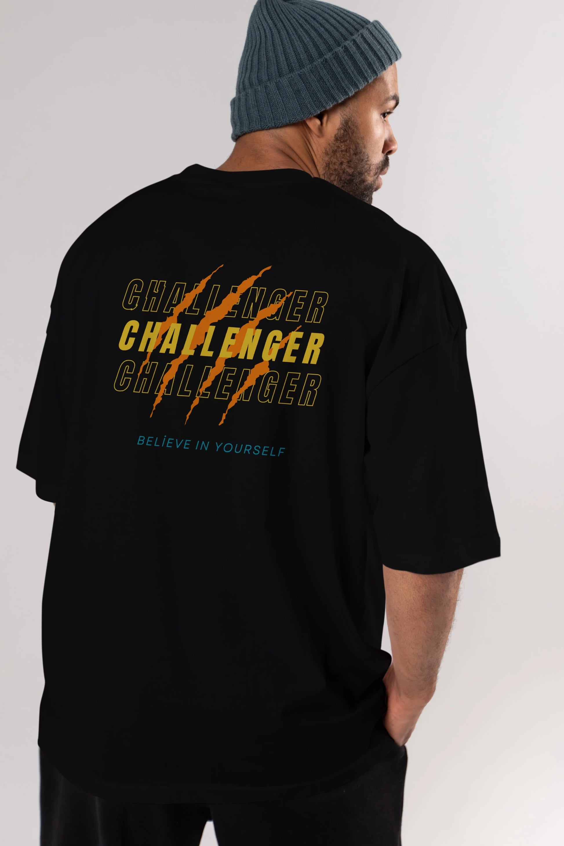 Challenger Yazılı Arka Baskılı Oversize t-shirt Erkek Kadın Unisex
