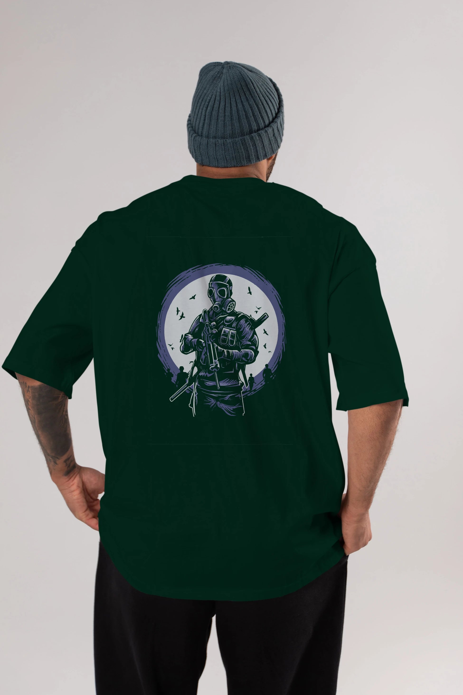 Gas Mask Soldier Arka Baskılı Oversize t-shirt Erkek Kadın Unisex %100 Pamuk