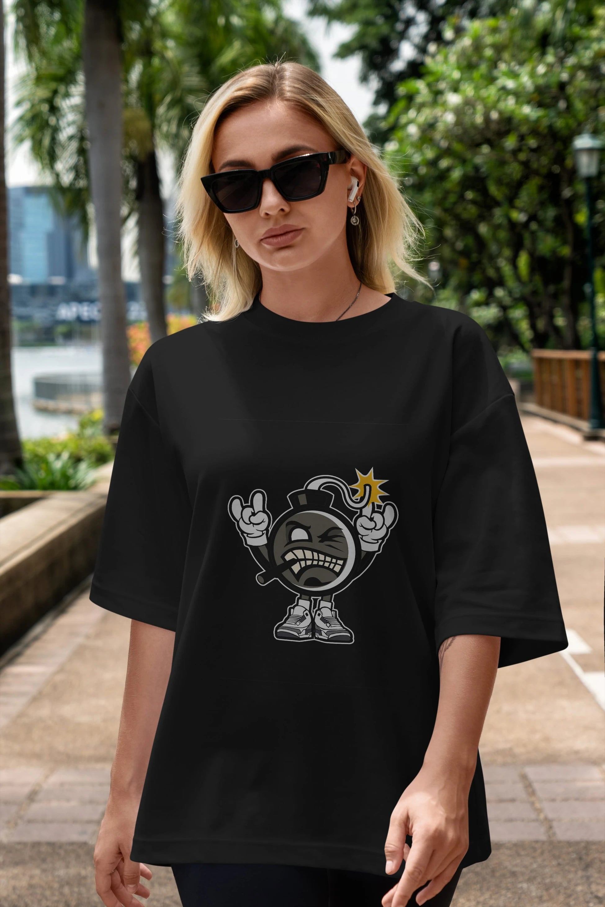 Evil Bomb Ön Baskılı Oversize t-shirt Erkek Kadın Unisex %100 Pamuk tişort