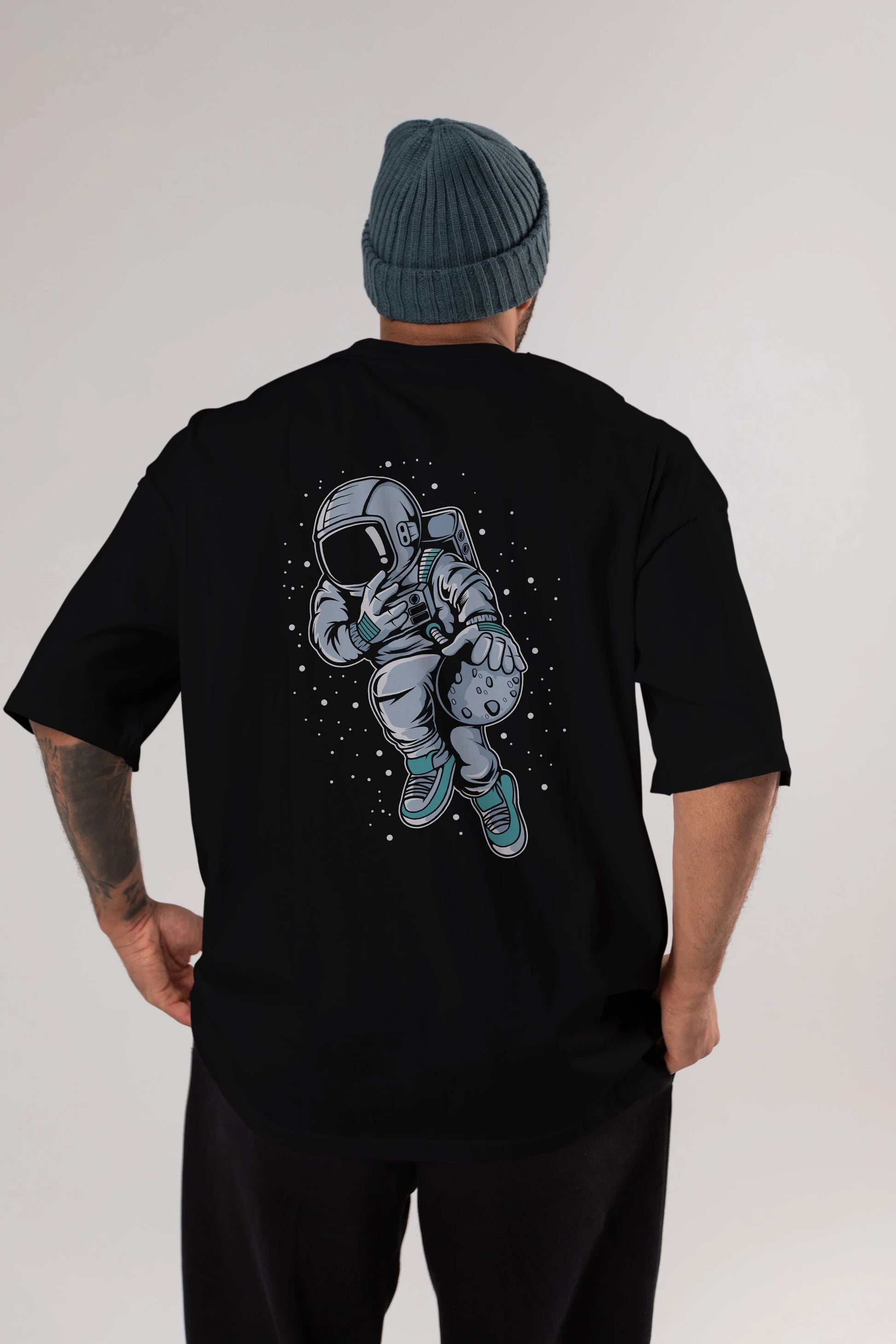 Astronaut Basketball (2) Arka Baskılı Oversize t-shirt Erkek Kadın Unisex
