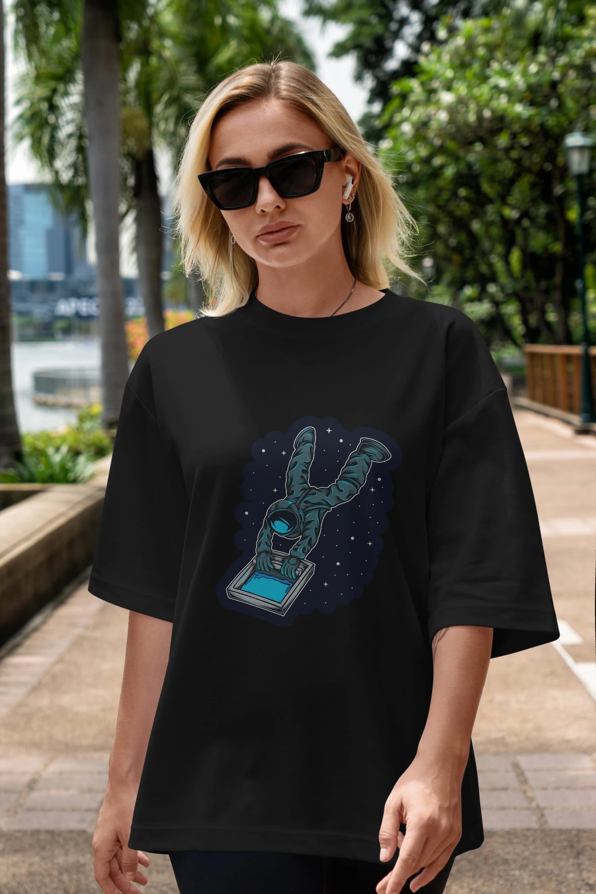 Astroscreen Sticker Ön Baskılı Oversize t-shirt Erkek Kadın Unisex