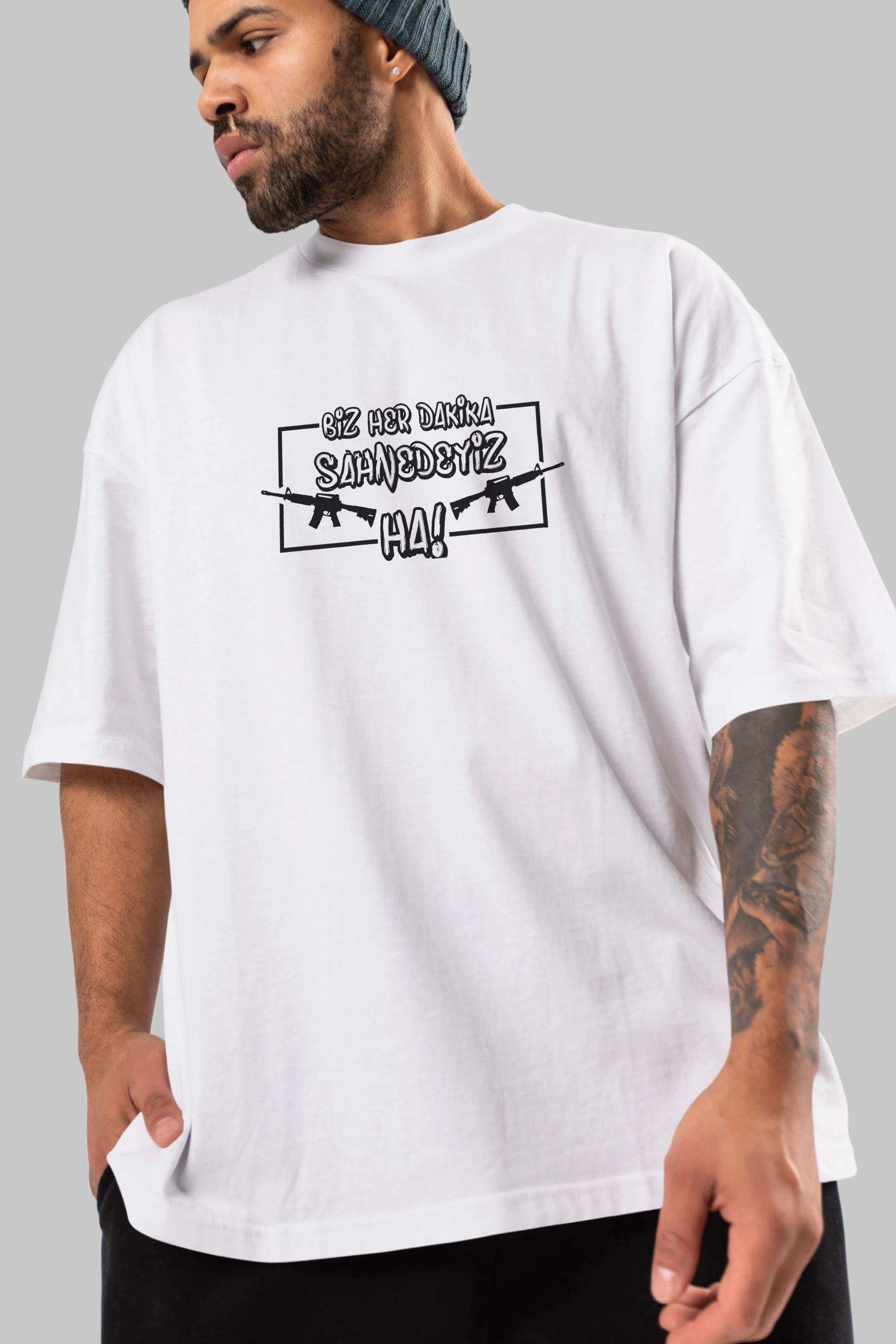 Biz Her Dakika Sahnedeyiz Ön Baskılı Oversize t-shirt %100 pamuk Erkek Kadın Unisex