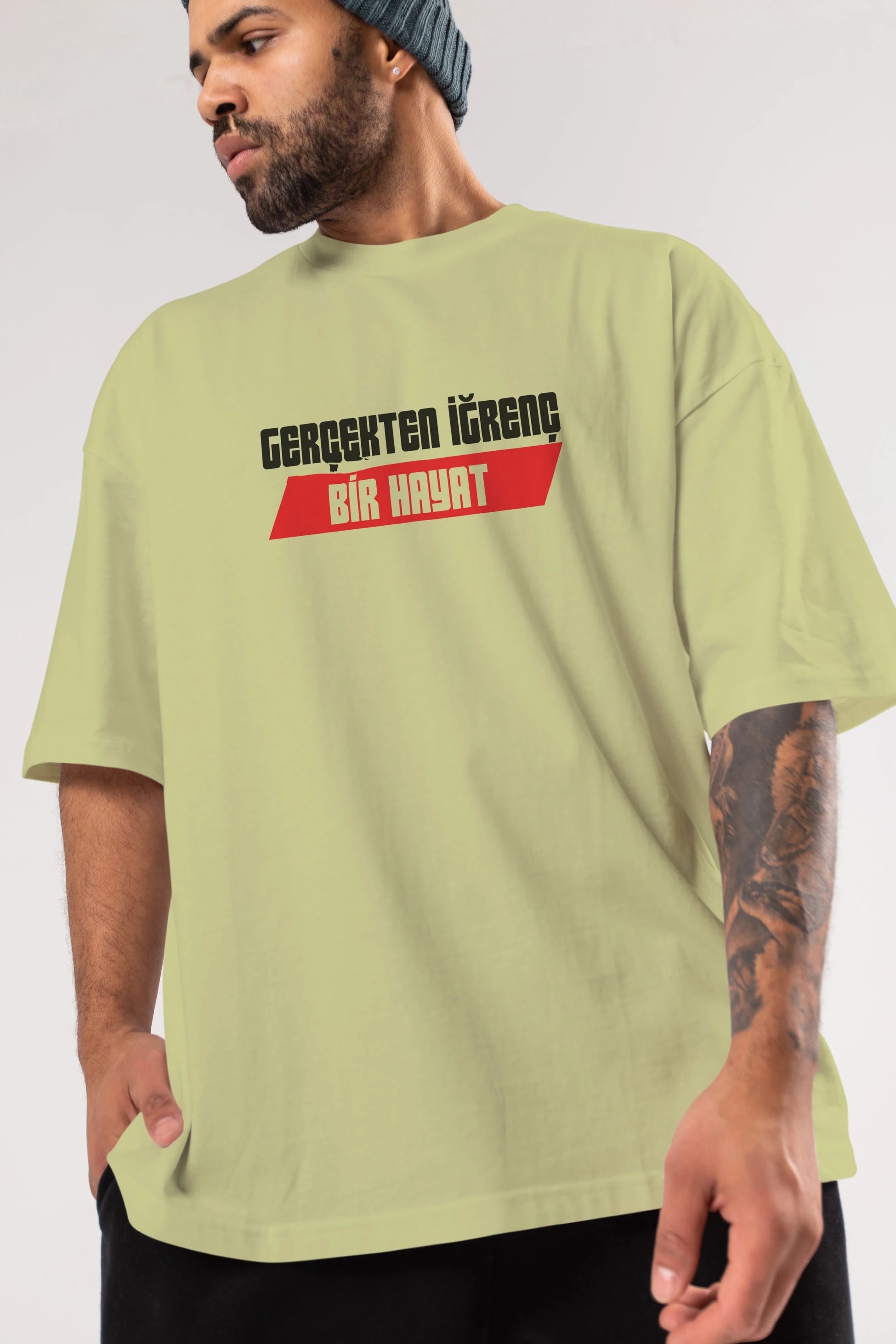 Gerçekte İğrenç Bir Hayat2 Ön Baskılı Oversize t-shirt %100 pamuk Erkek Kadın Unisex