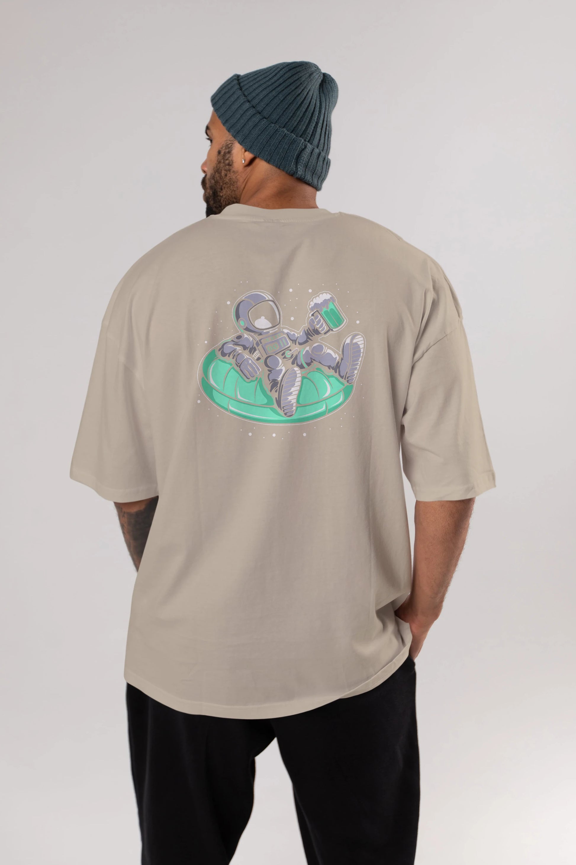 Astronaut Pool Float Arka Baskılı Oversize t-shirt Erkek Kadın Unisex