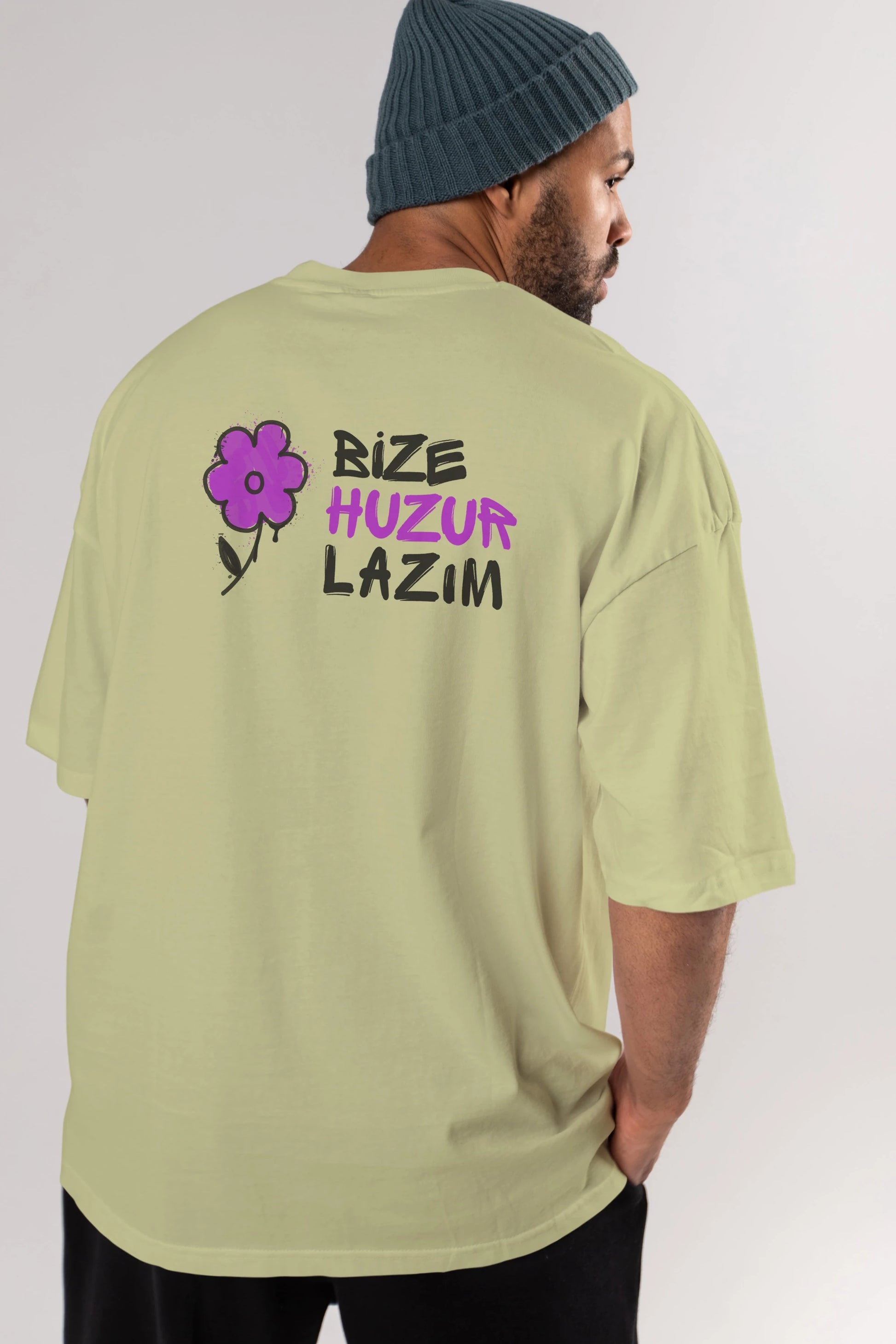 Bize Huzur Lazım Arka Baskılı Oversize t-shirt Erkek Kadın Unisex