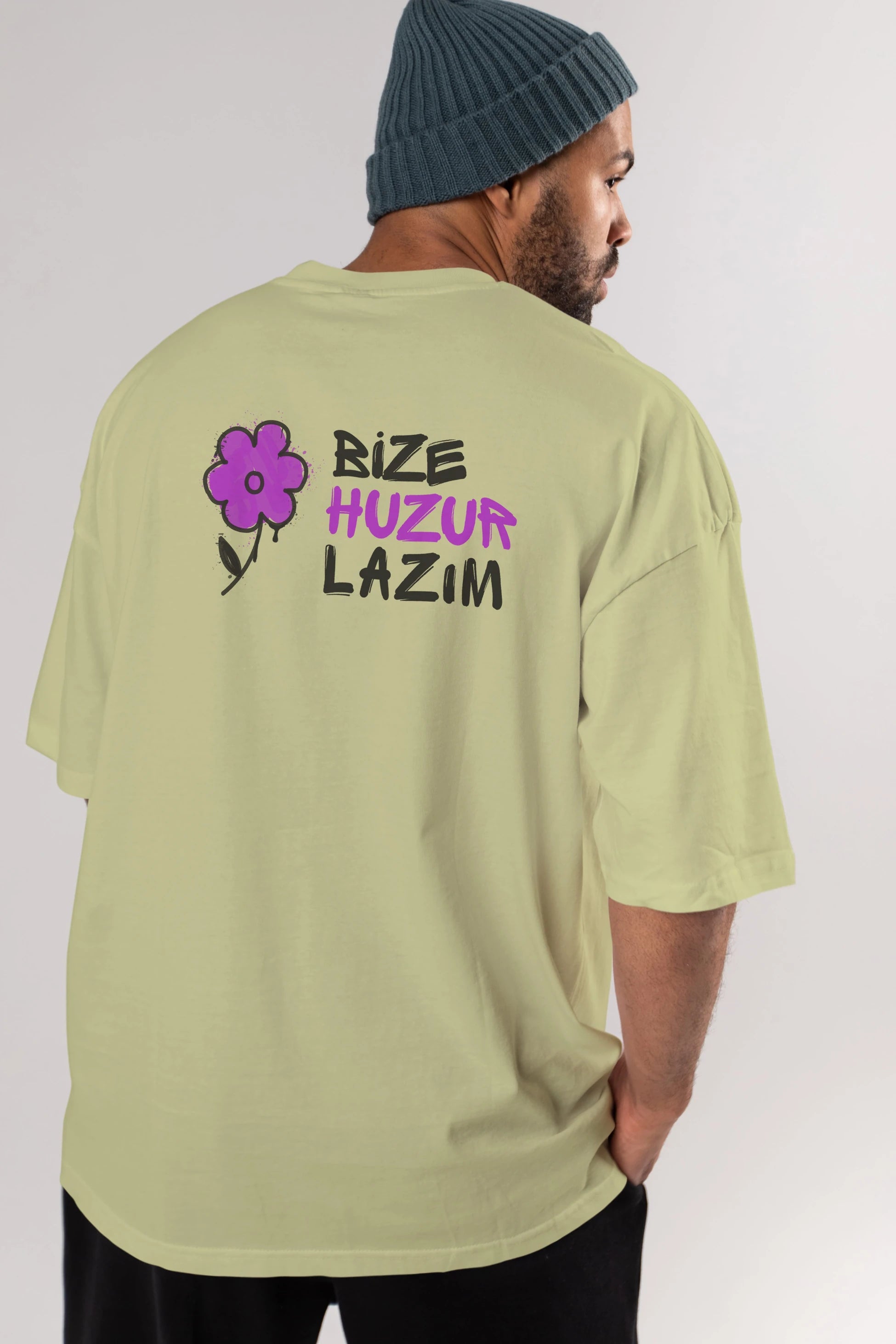 Bize Huzur Lazım Arka Baskılı Oversize t-shirt Erkek Kadın Unisex
