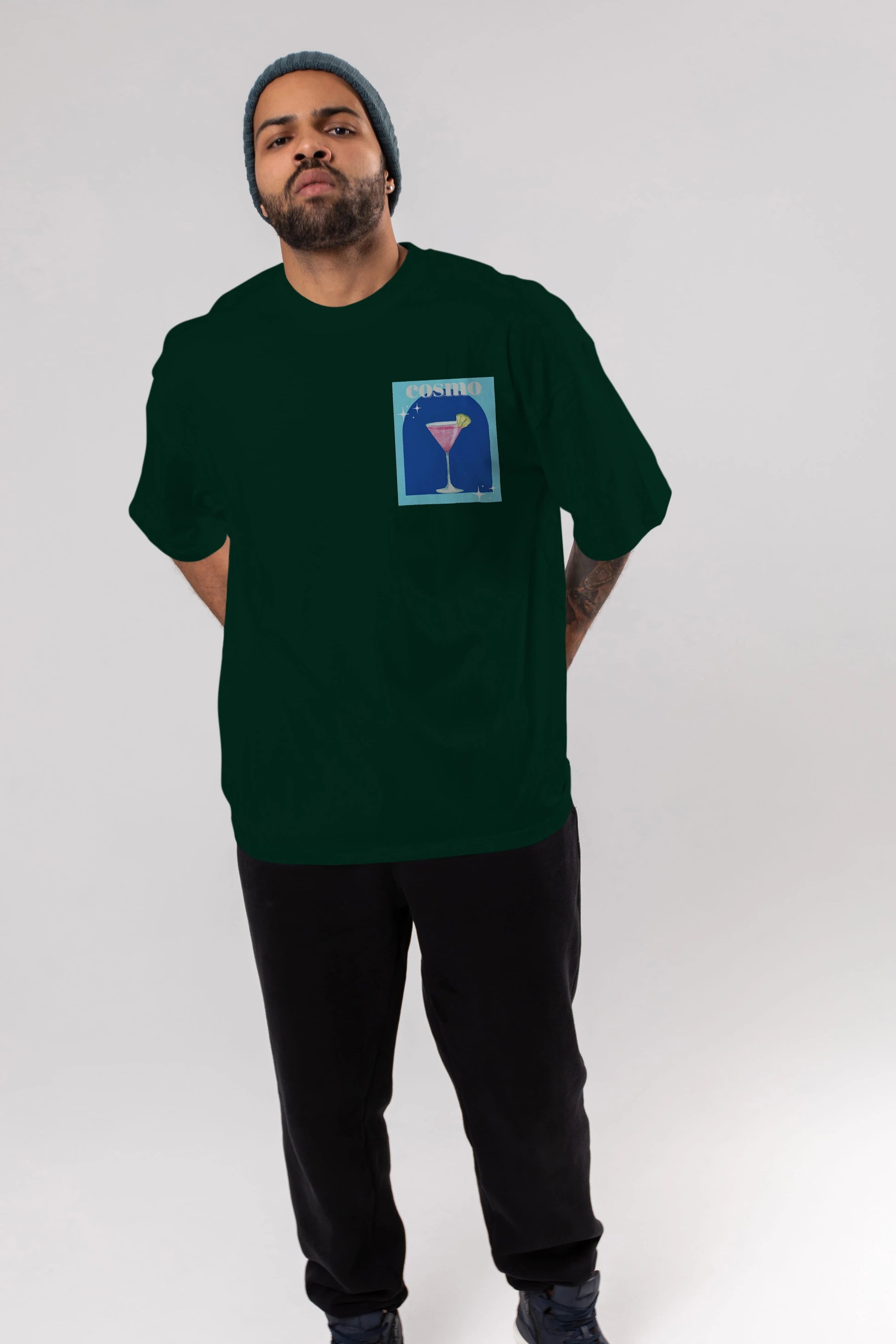 Cosmopolitan 2 Ön Sol Baskılı Oversize t-shirt Erkek Kadın Unisex %100 Pamuk Bisiklet Yaka tişort