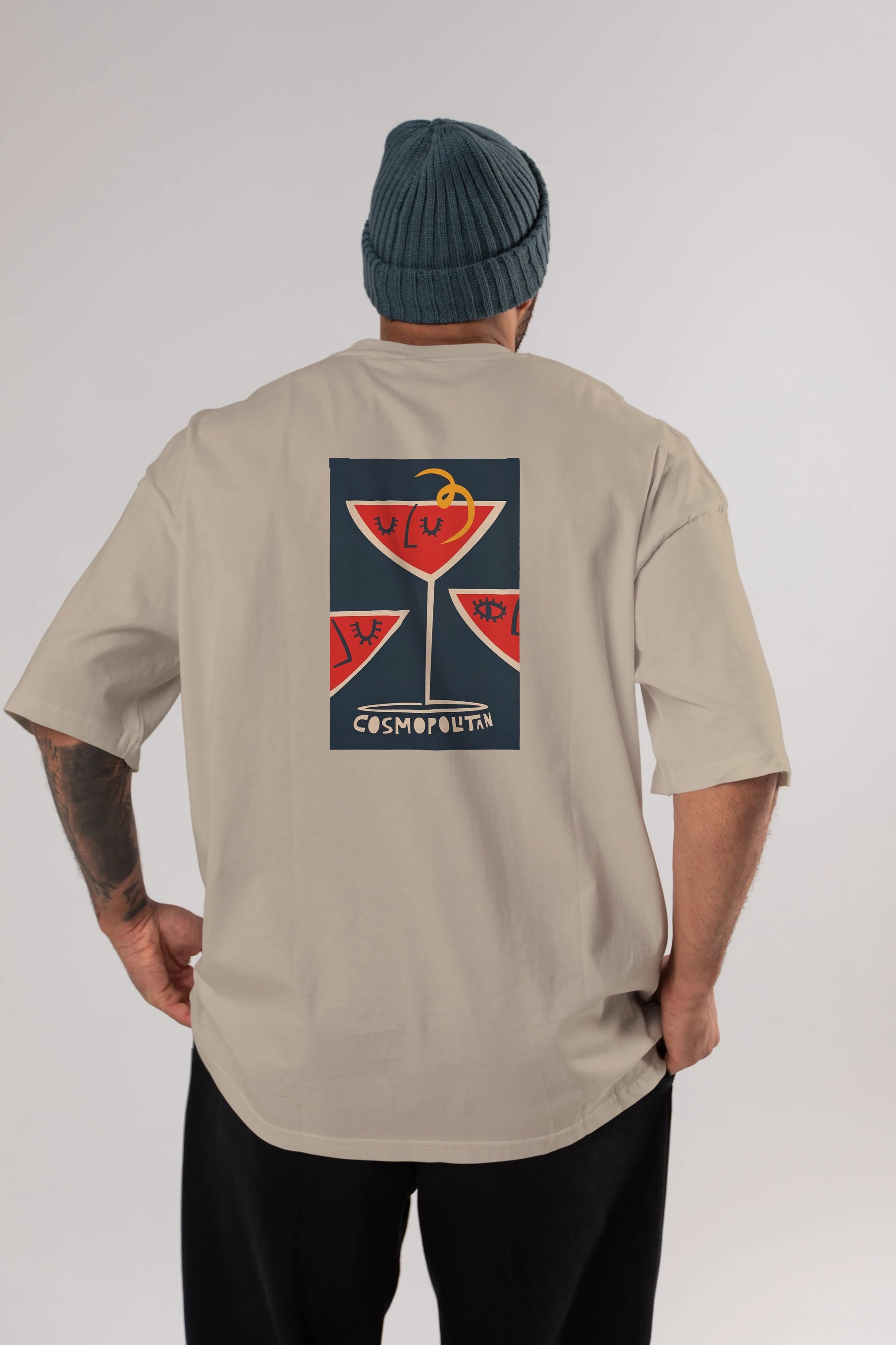 Cosmopolitan 4 Arka Baskılı Oversize t-shirt Erkek Kadın Unisex %100 Pamuk Bisiklet Yaka tişort