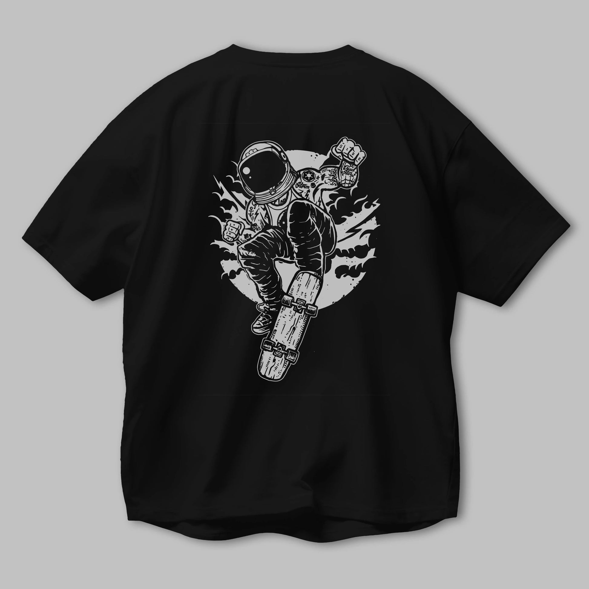 Space Skater Arka Baskılı Oversize t-shirt Erkek Kadın Unisex %100 Pamuk
