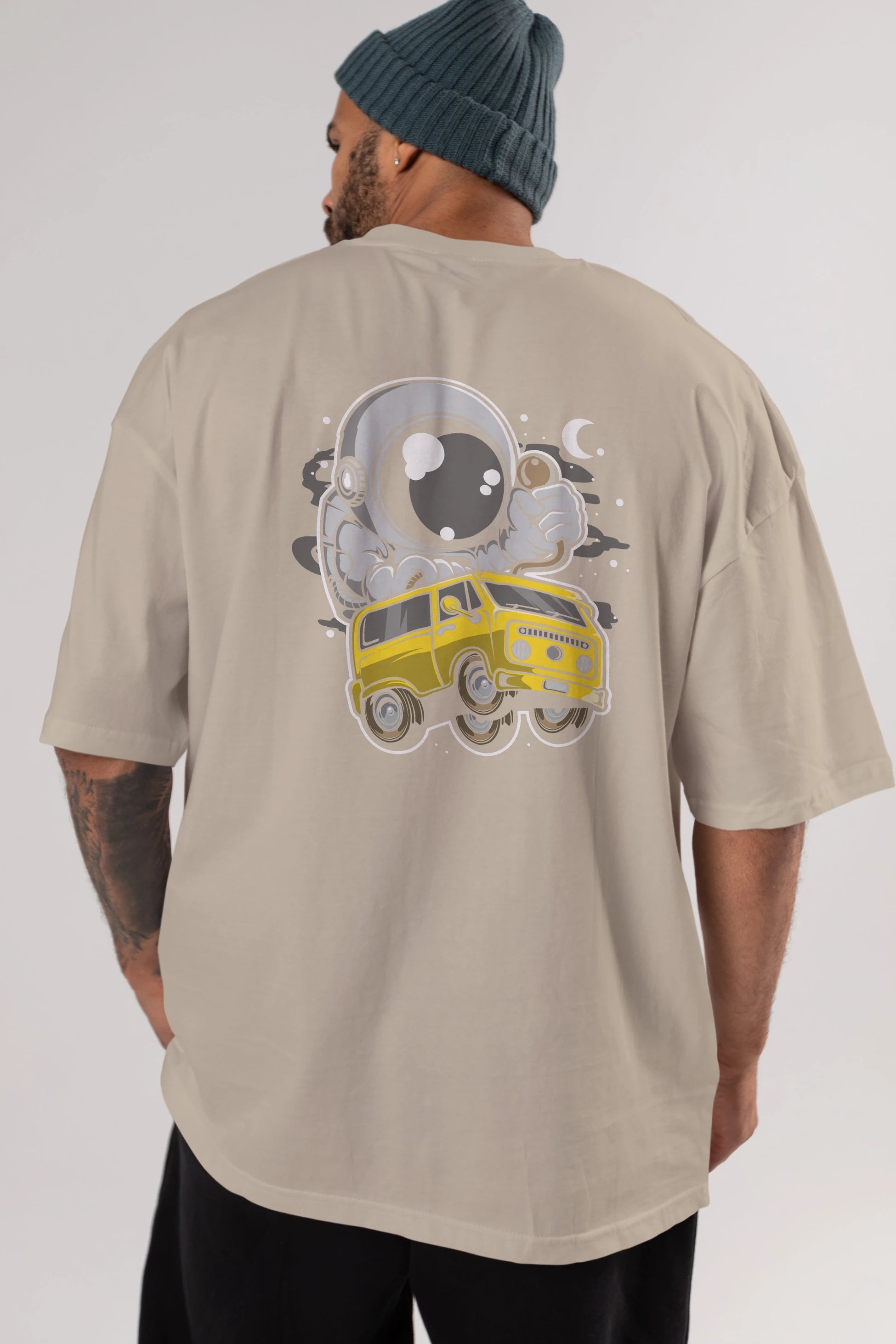 Astronaut Car Racer Arka Baskılı Oversize t-shirt Erkek Kadın Unisex