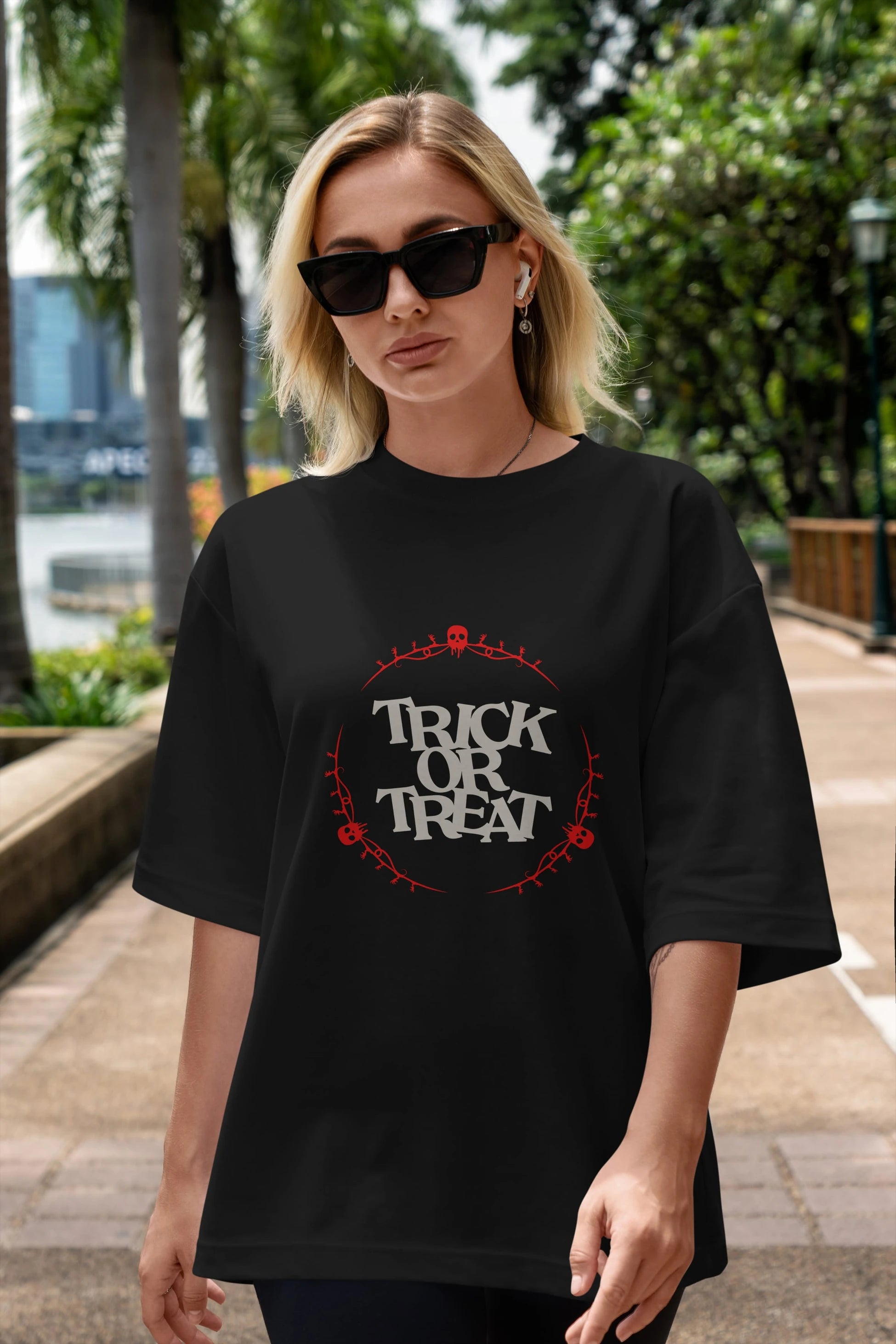 Trick or Treat Yazılı Ön Baskılı Oversize t-shirt Erkek Kadın Unisex