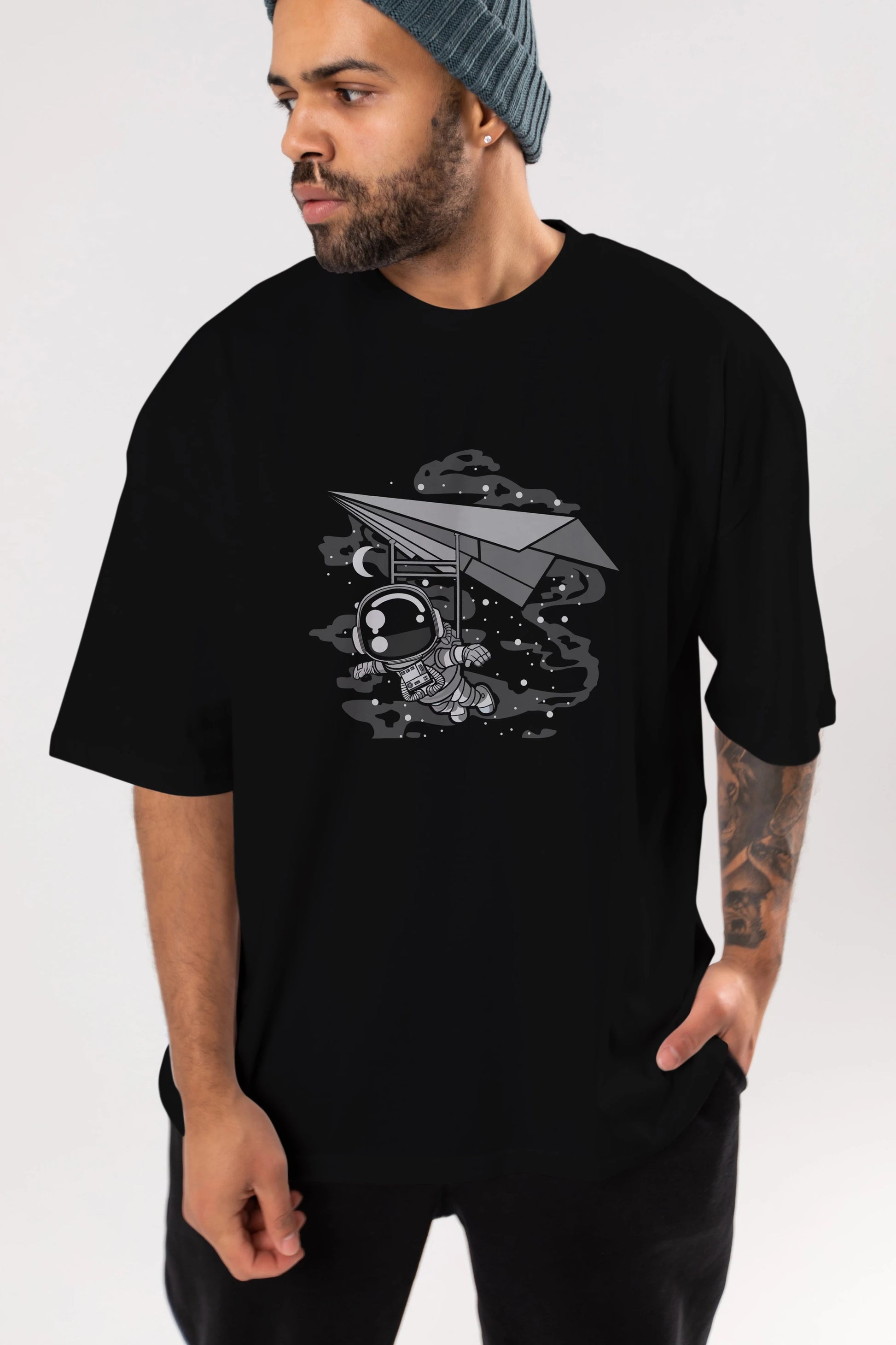 Astronaut Flying Ön Baskılı Oversize t-shirt Erkek Kadın Unisex