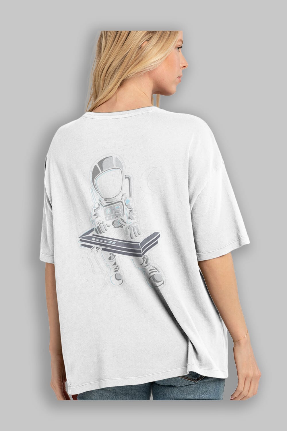Astronaut Keyboard (2) Arka Baskılı Oversize t-shirt Erkek Kadın Unisex