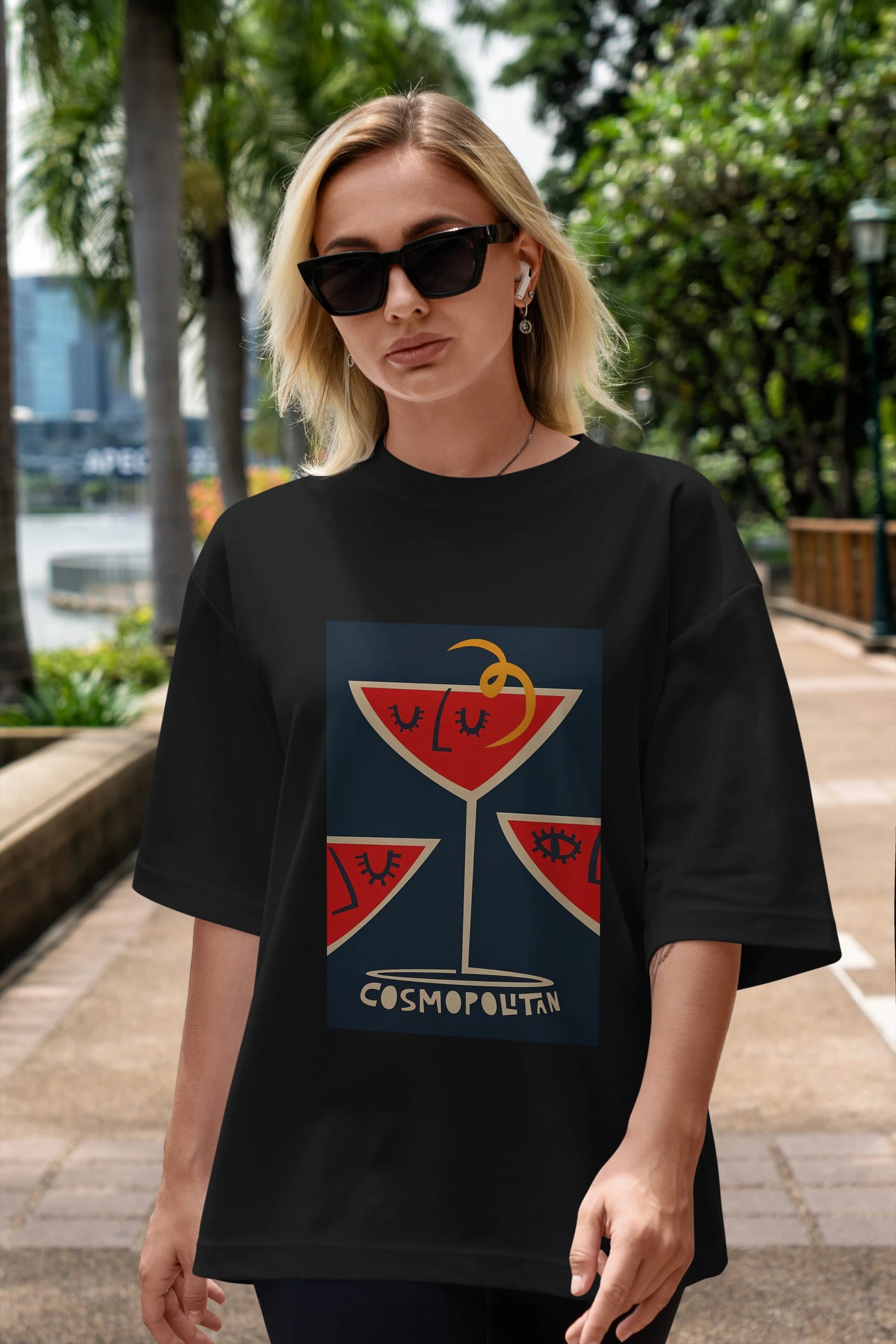 Cosmopolitan 4 Ön Baskılı Oversize t-shirt Erkek Kadın Unisex %100 Pamuk Bisiklet Yaka tişort