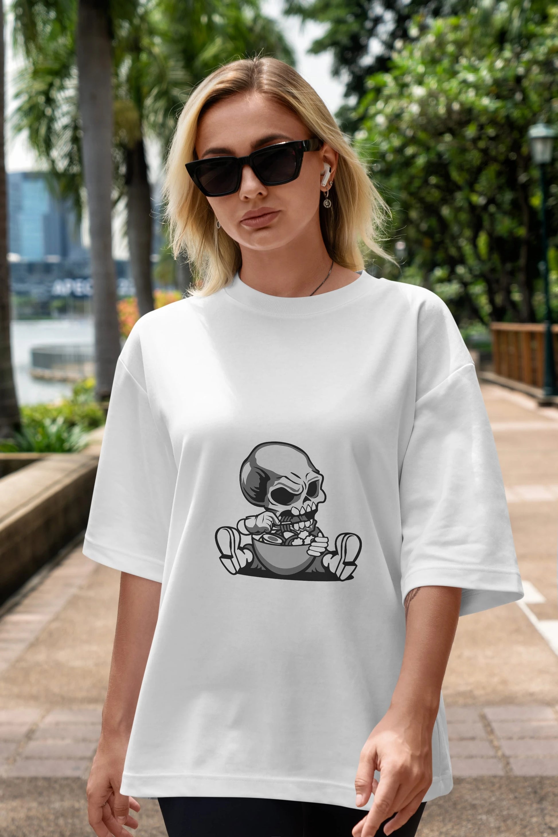 Skull Eat Ramen Ön Baskılı Oversize t-shirt Erkek Kadın Unisex %100 Pamuk tişort