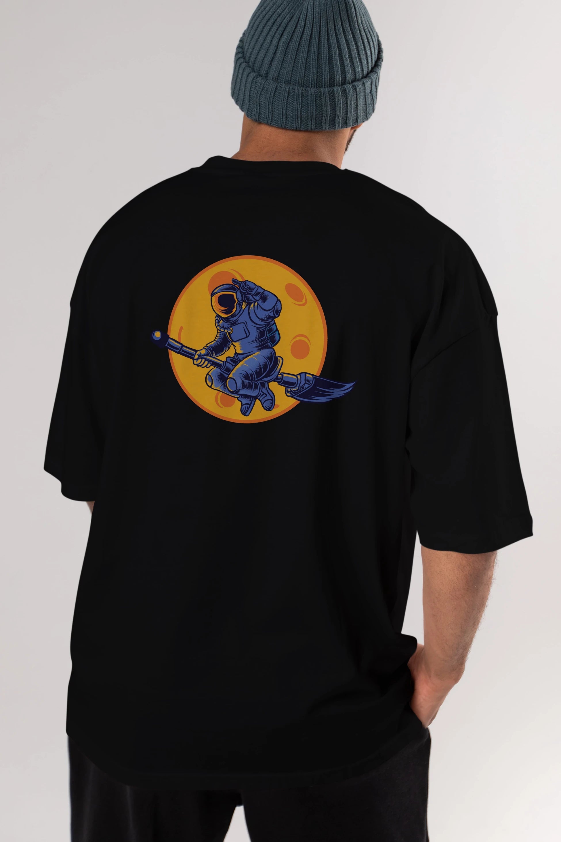 Space Witch Arka Baskılı Oversize t-shirt Erkek Kadın Unisex