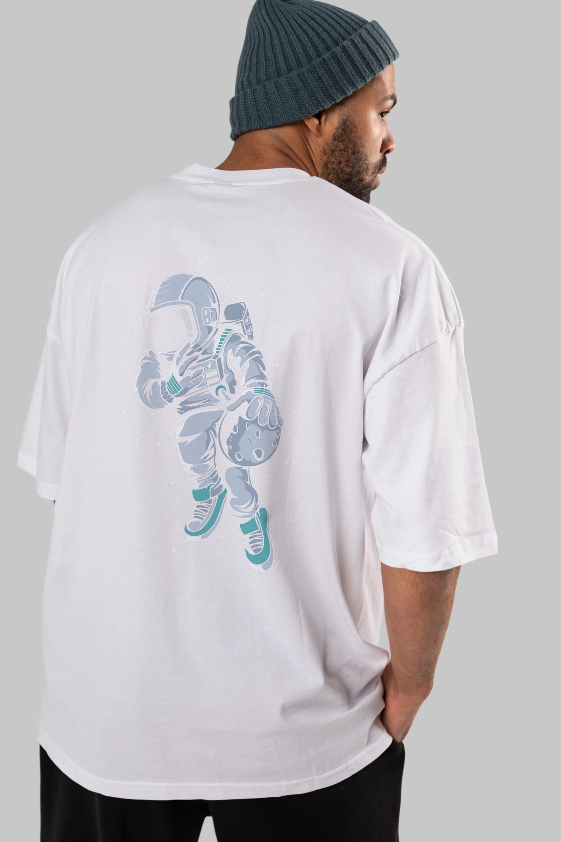 Astronaut Basketball (2) Arka Baskılı Oversize t-shirt Erkek Kadın Unisex