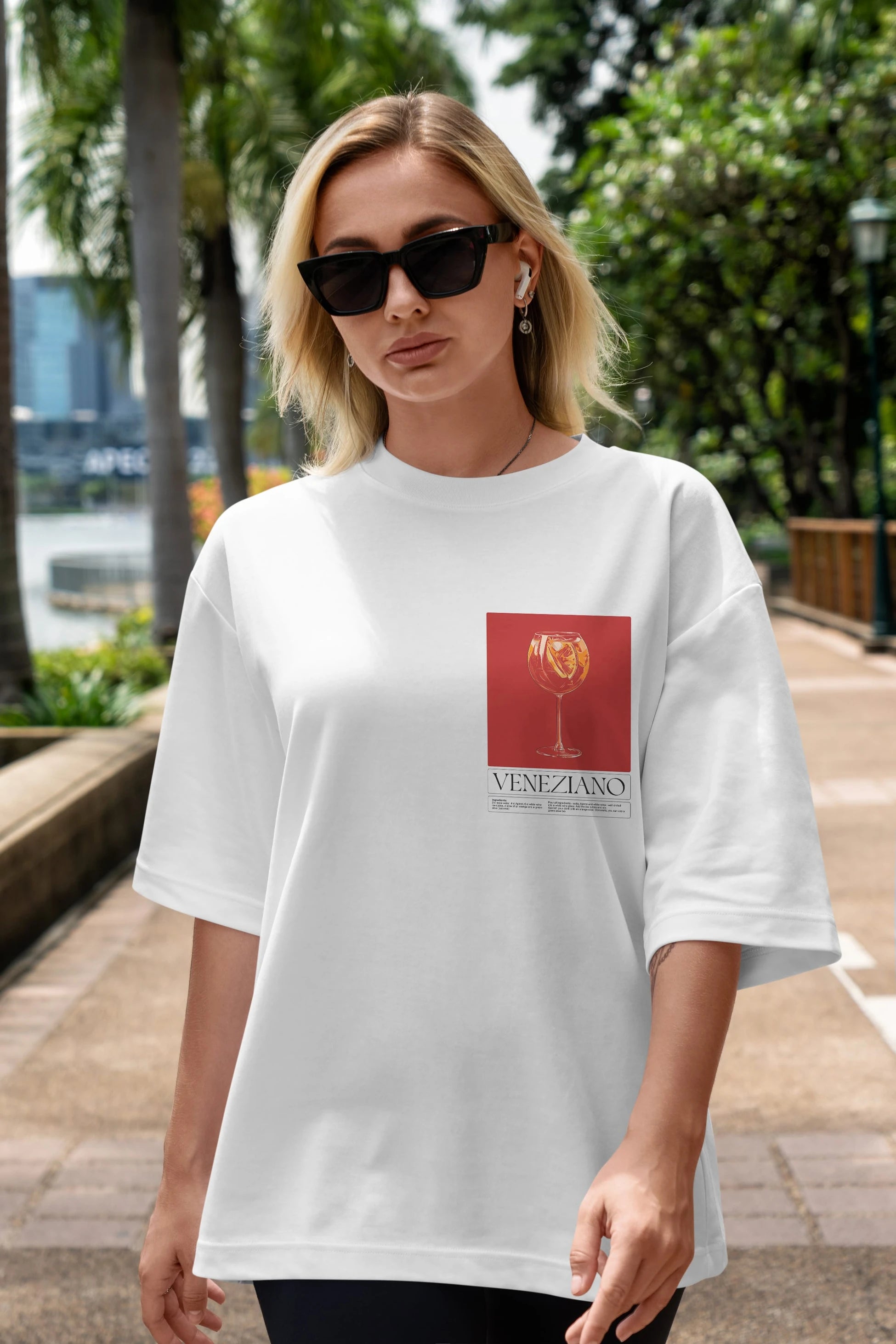 Veneziano Ön Sol Baskılı Oversize t-shirt Erkek Kadın Unisex %100 Pamuk Bisiklet Yaka tişort