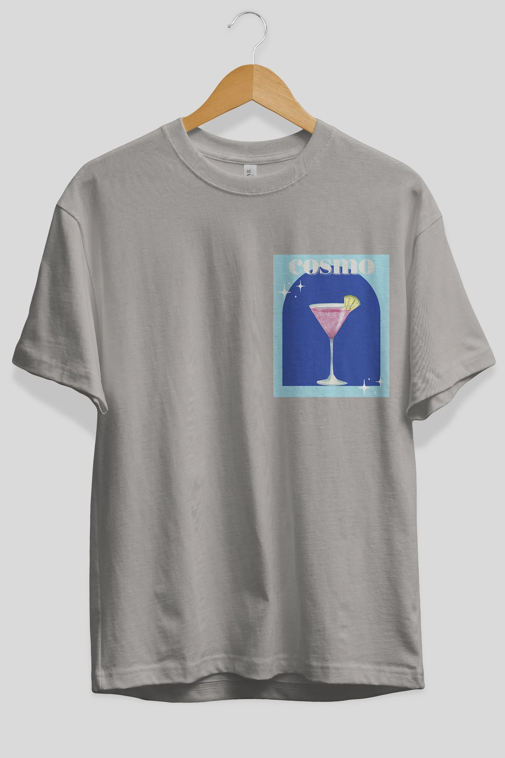 Cosmopolitan 2 Ön Sol Baskılı Oversize t-shirt Erkek Kadın Unisex %100 Pamuk Bisiklet Yaka tişort