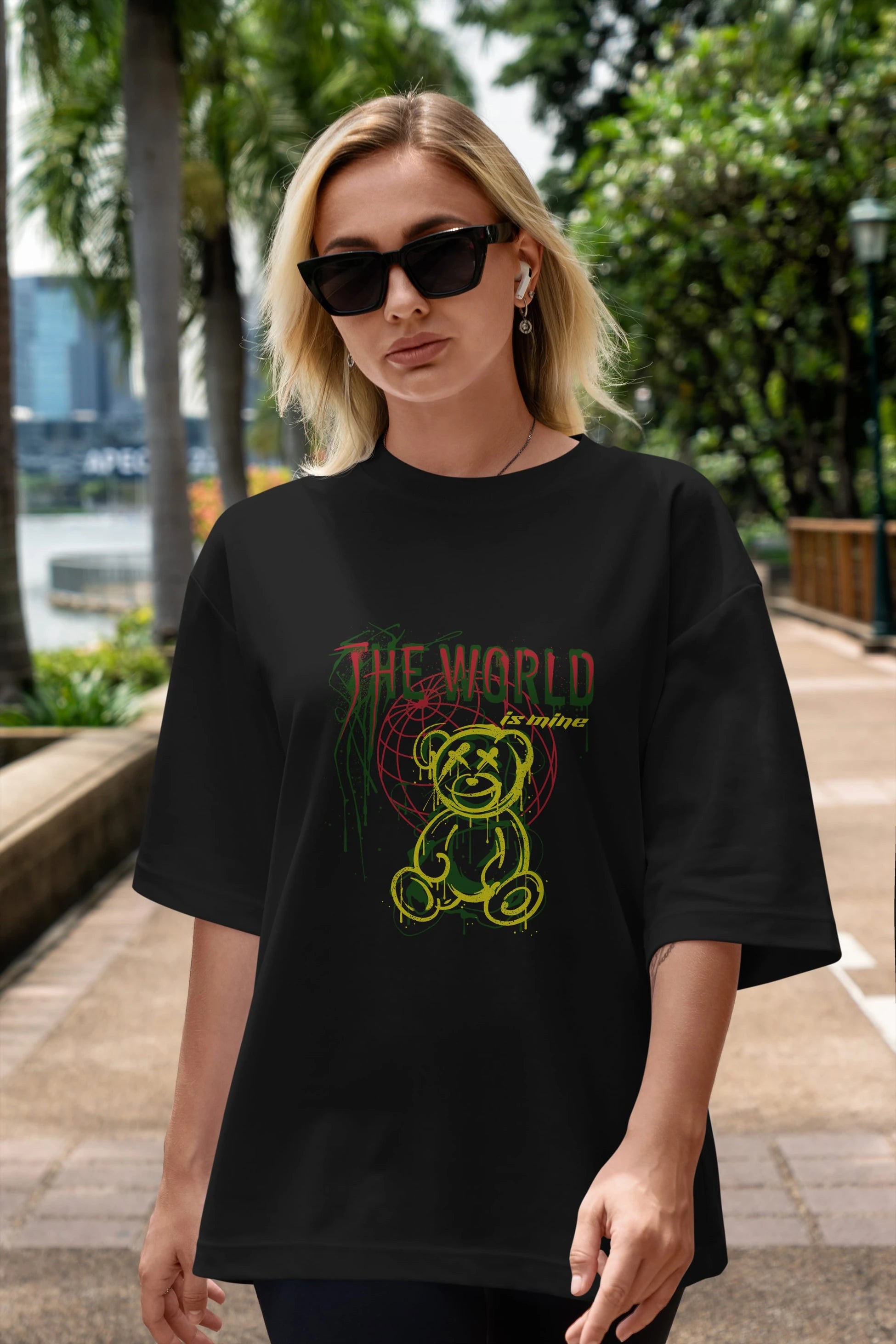 The World is Mine Bear Ön Baskılı Oversize t-shirt Erkek Kadın Unisex