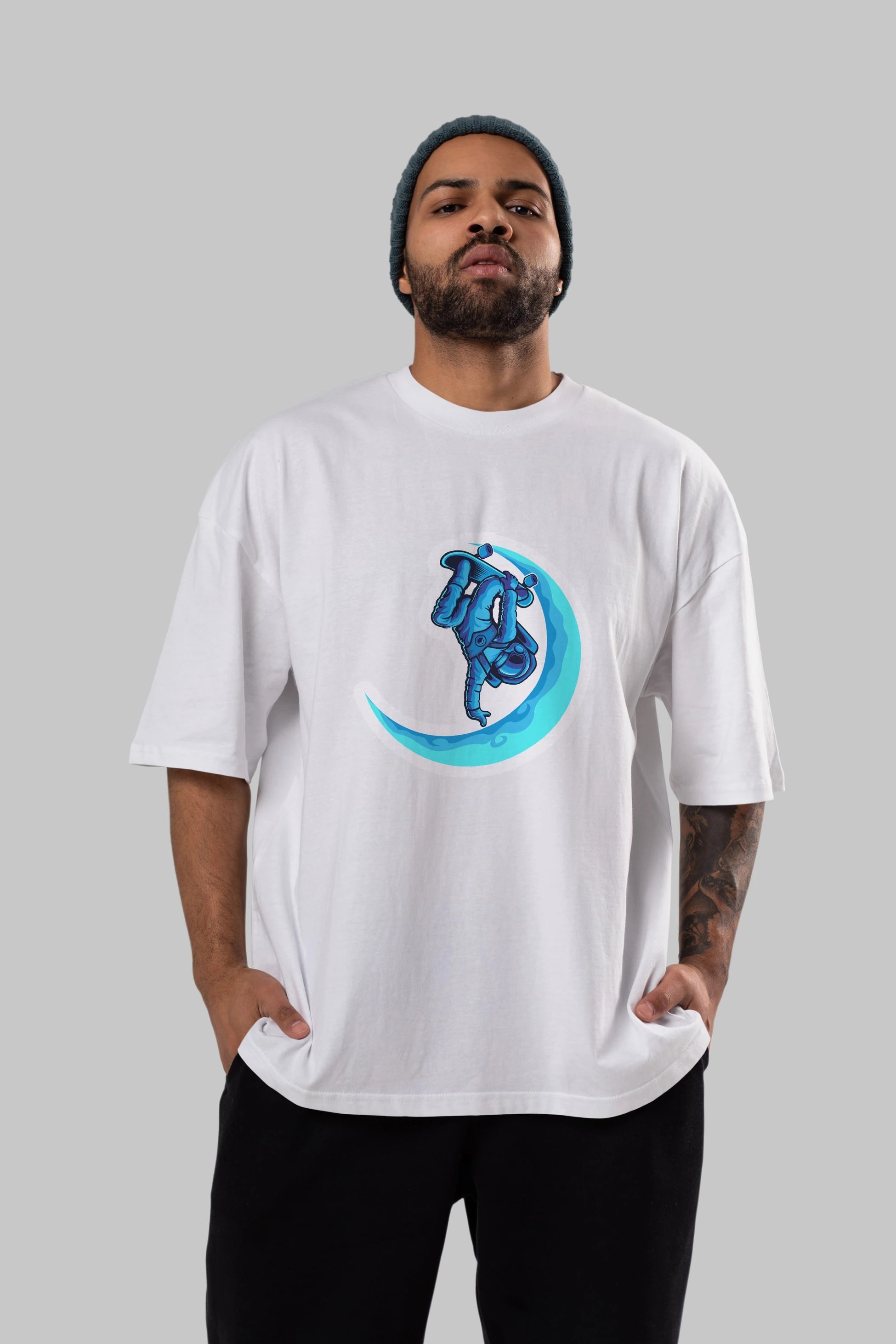 Skating on the moon sticker Ön Baskılı Oversize t-shirt Erkek Kadın Unisex