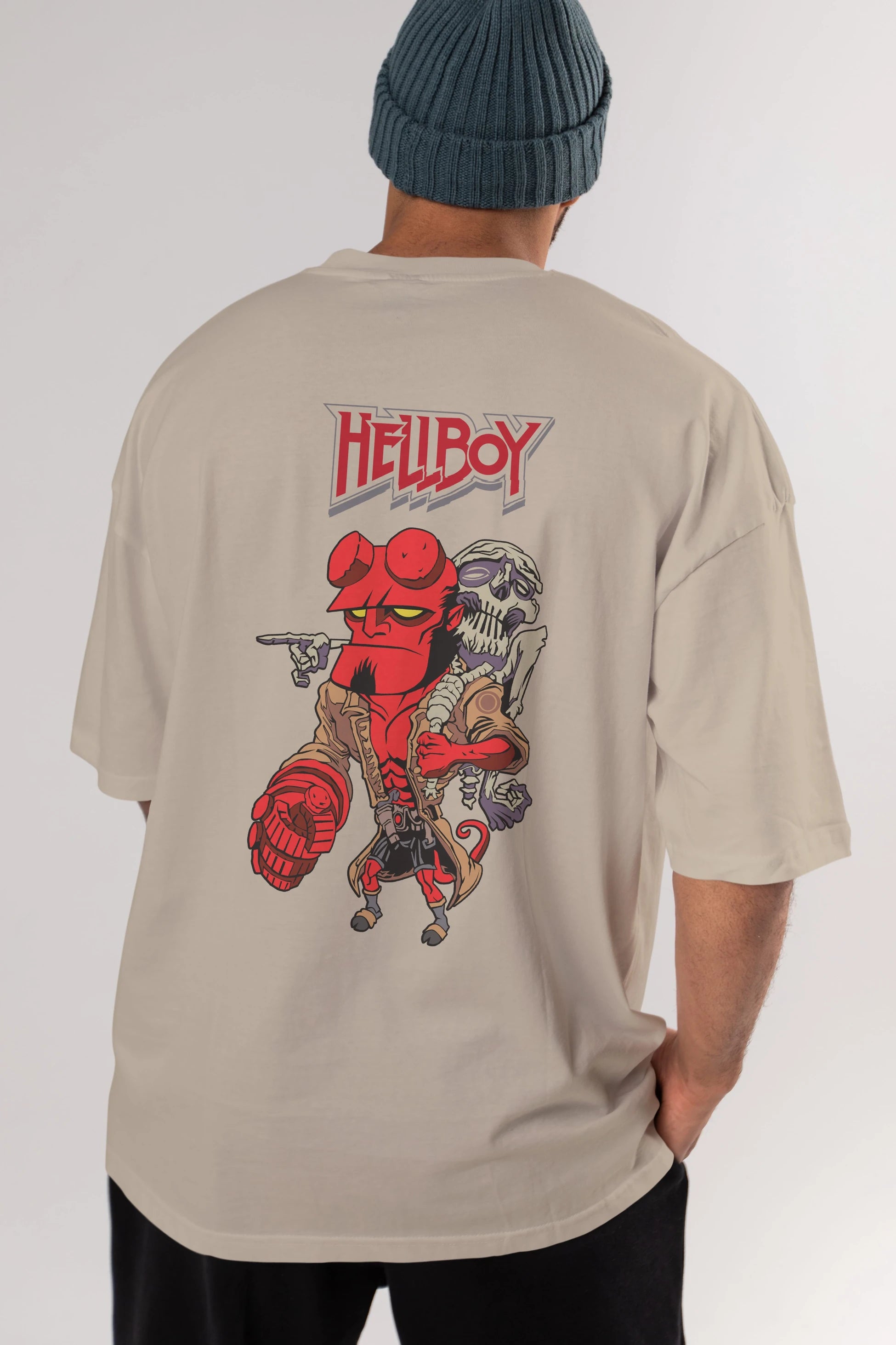 Hellboy (2) Arka Baskılı Oversize t-shirt Erkek Kadın Unisex %100 Pamuk Bisiklet Yaka tişort